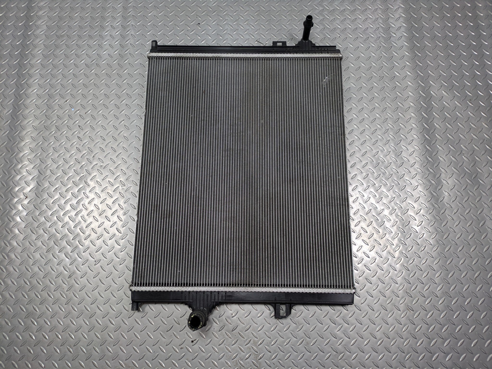 2016 - 2019 OEM BMW 330I REAR ENGINE COOLING  RADIATOR ASSEMBLY
