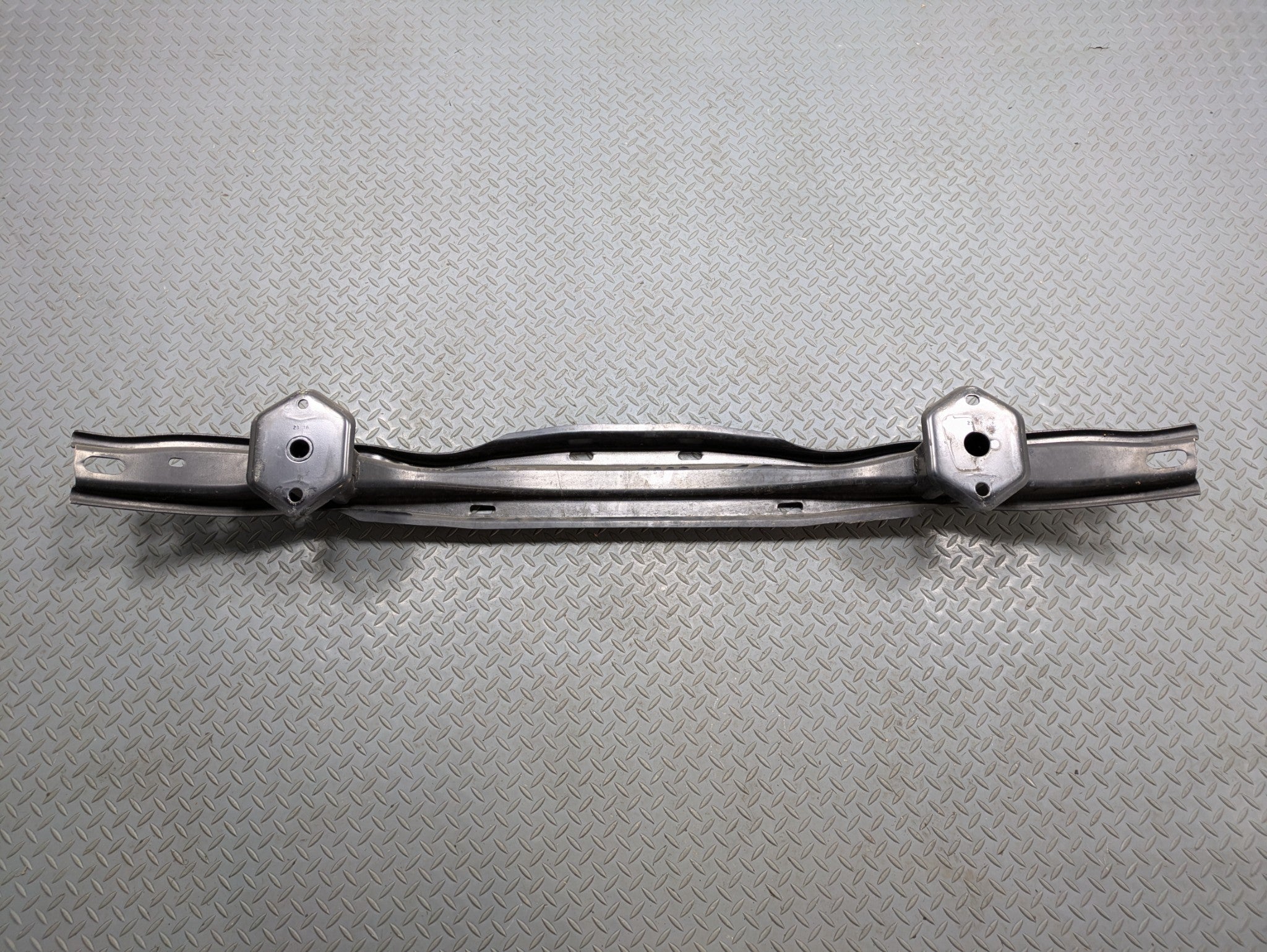 2016 - 2019 OEM BMW 330I REAR BUMPER REINFORCEMENT IMPACT SUPPORT BAR