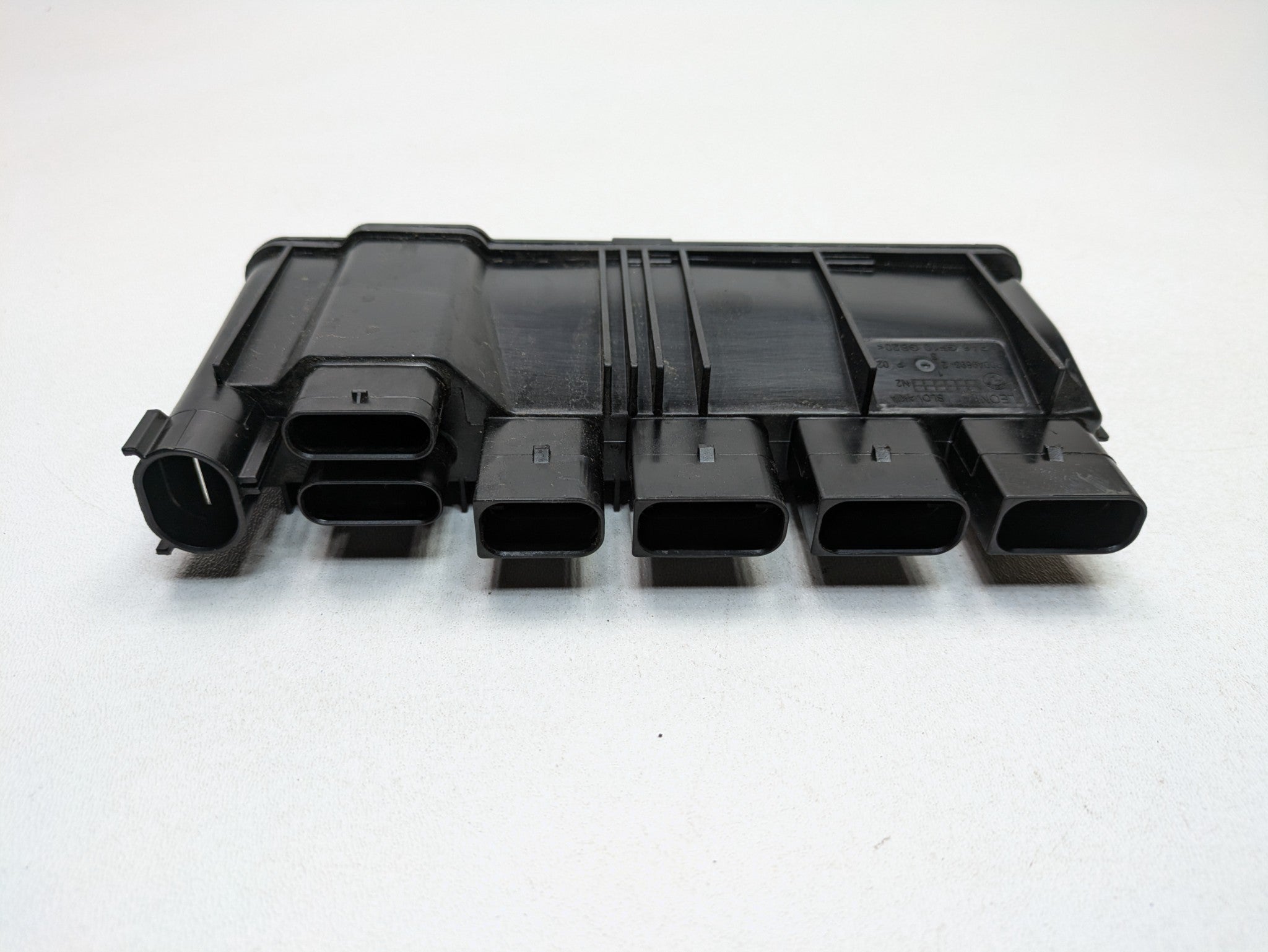 2016 - 2019 OEM BMW 330I INTEGRATED POWER SUPPLY DISTRIBUTION MODULE UNIT