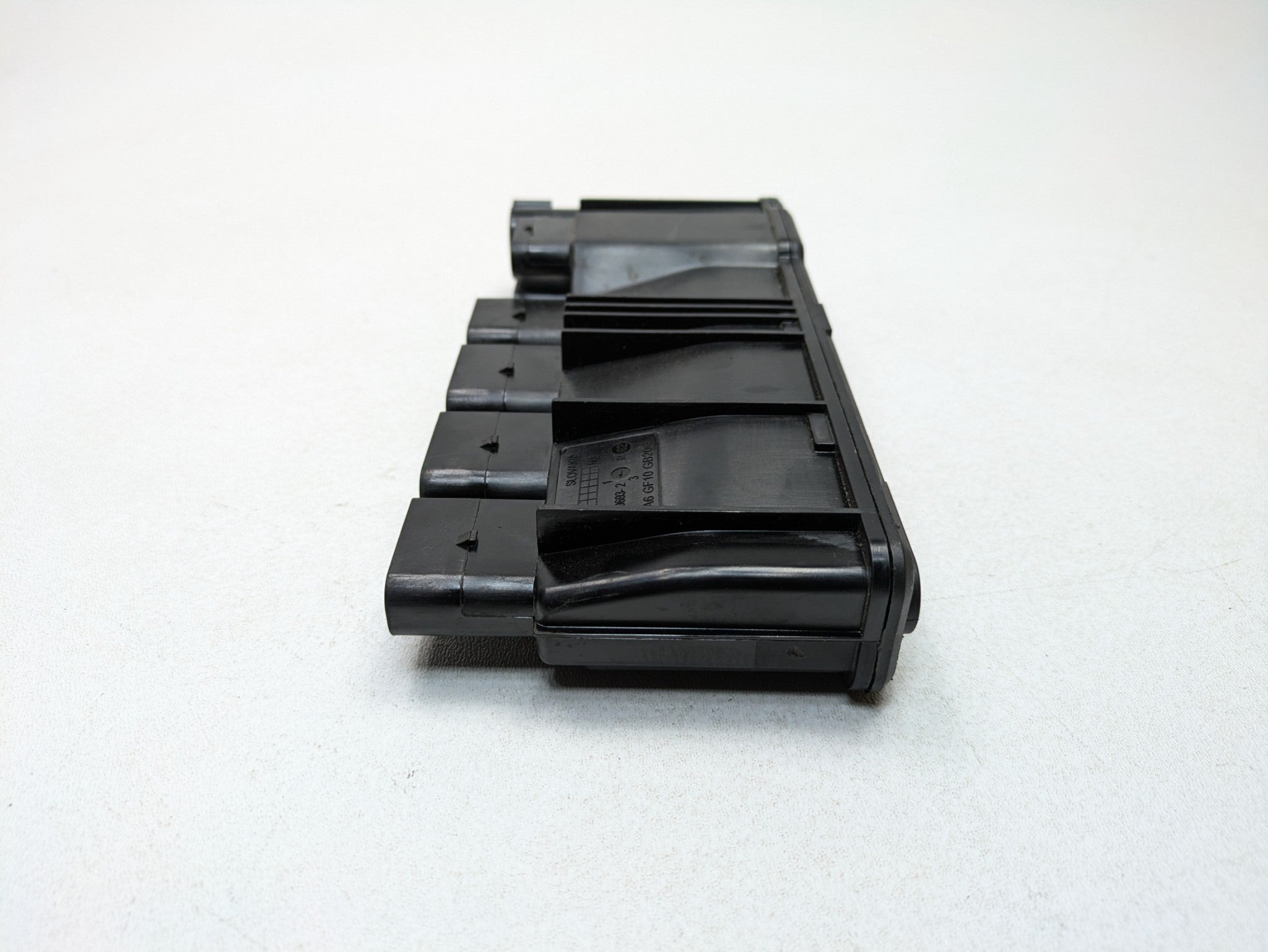 2016 - 2019 OEM BMW 330I INTEGRATED POWER SUPPLY DISTRIBUTION MODULE UNIT