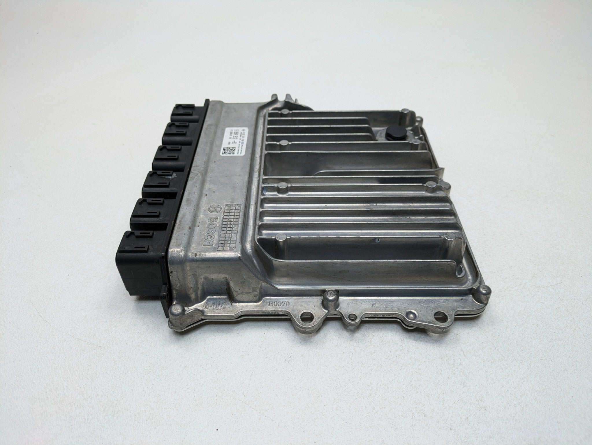 2016 - 2019 OEM BMW 330I ENGINE COMPUTER CONTROL MODULE ECU UNIT