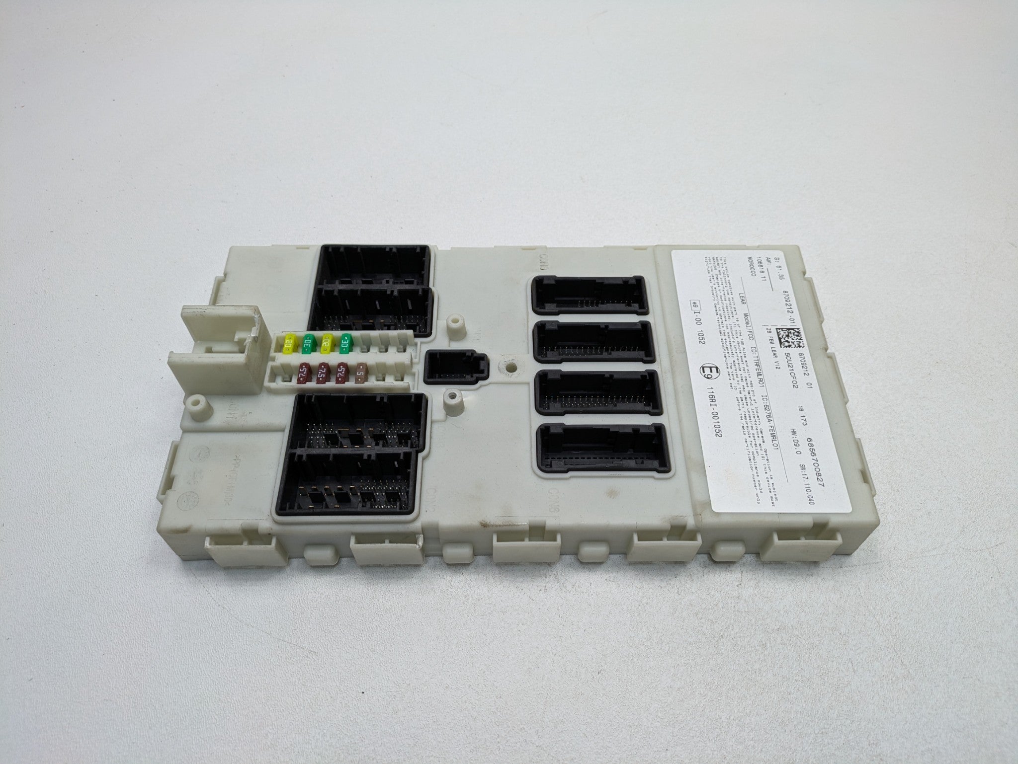 2016 - 2019 OEM BMW 330I FRONT ELECTRONIC BODY CONTROL MODULE UNIT