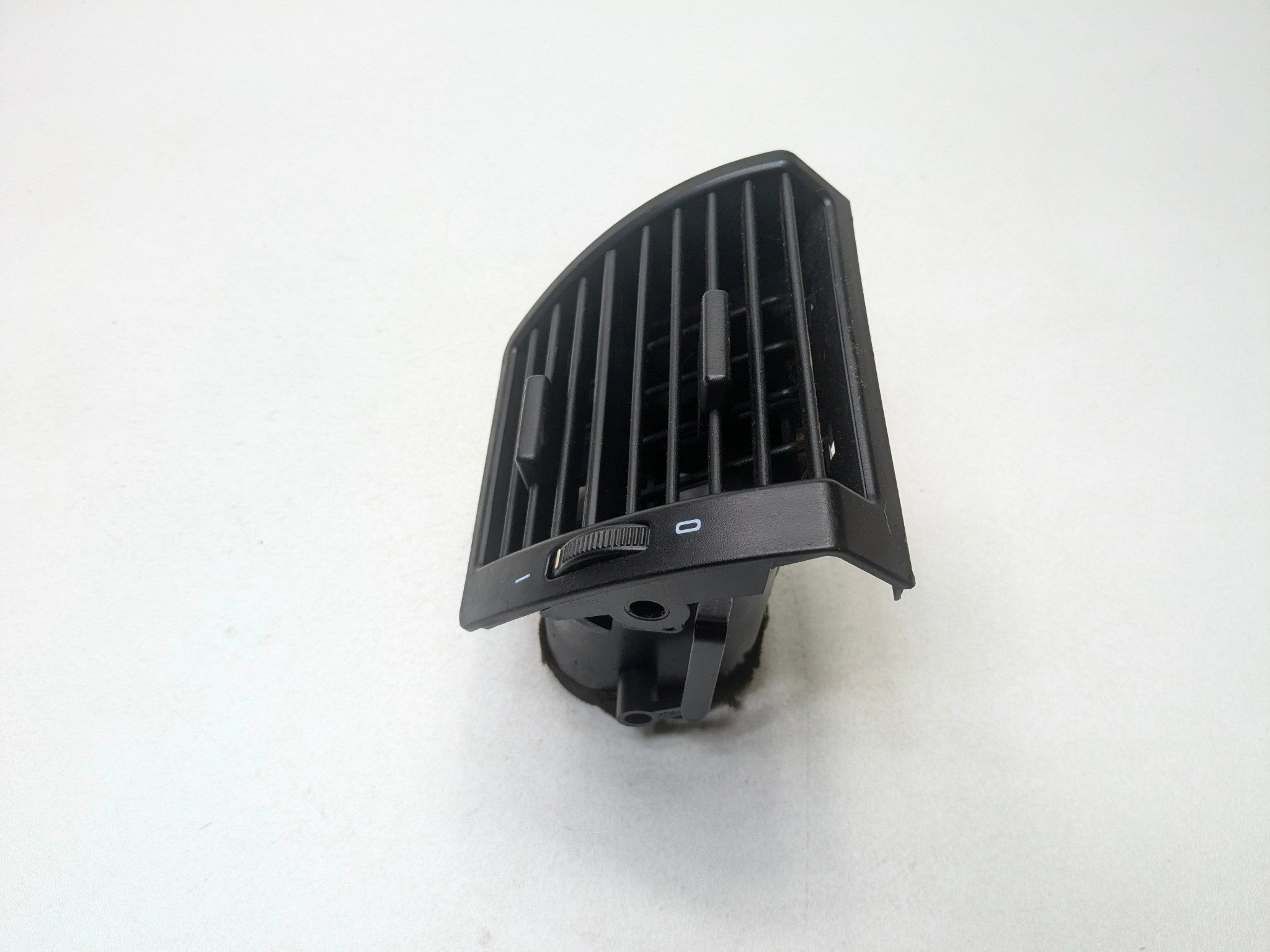 04 - 06 OEM BMW X5 FRONT RIGHT PASSENGER SIDE DASH AIR CONDITIONER HEATER VENT