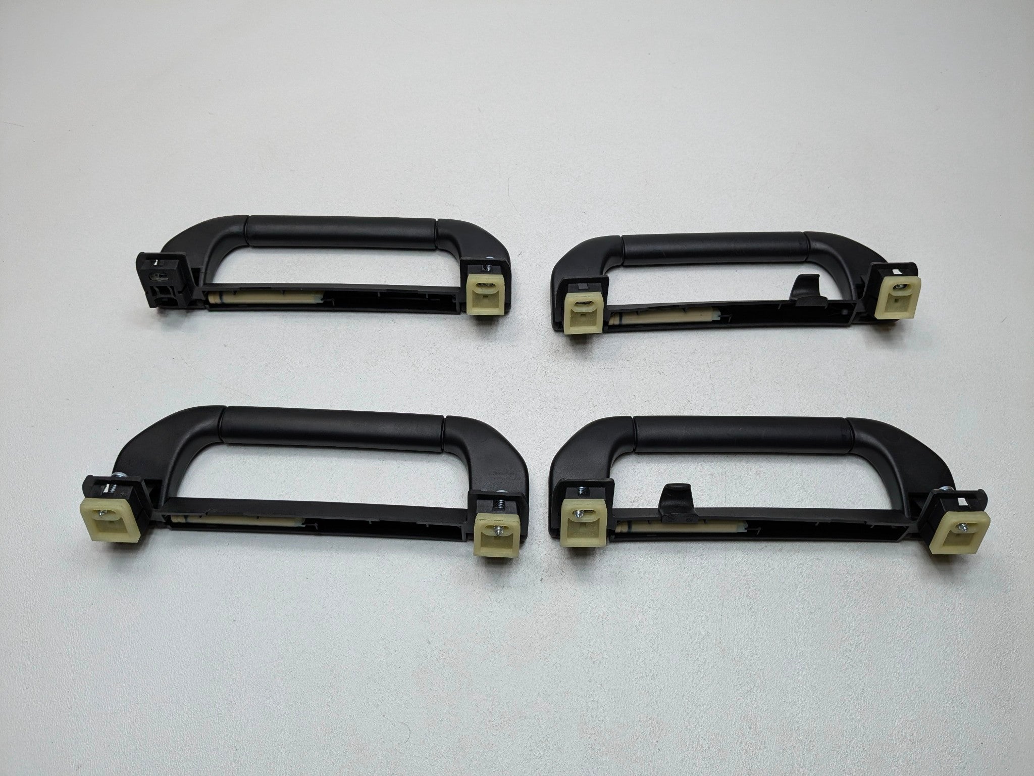 04 - 06 OEM BMW X5 FRONT AND REAR INTERIOR UPPER ROOF GRAB BAR HANDLE SET OF 4