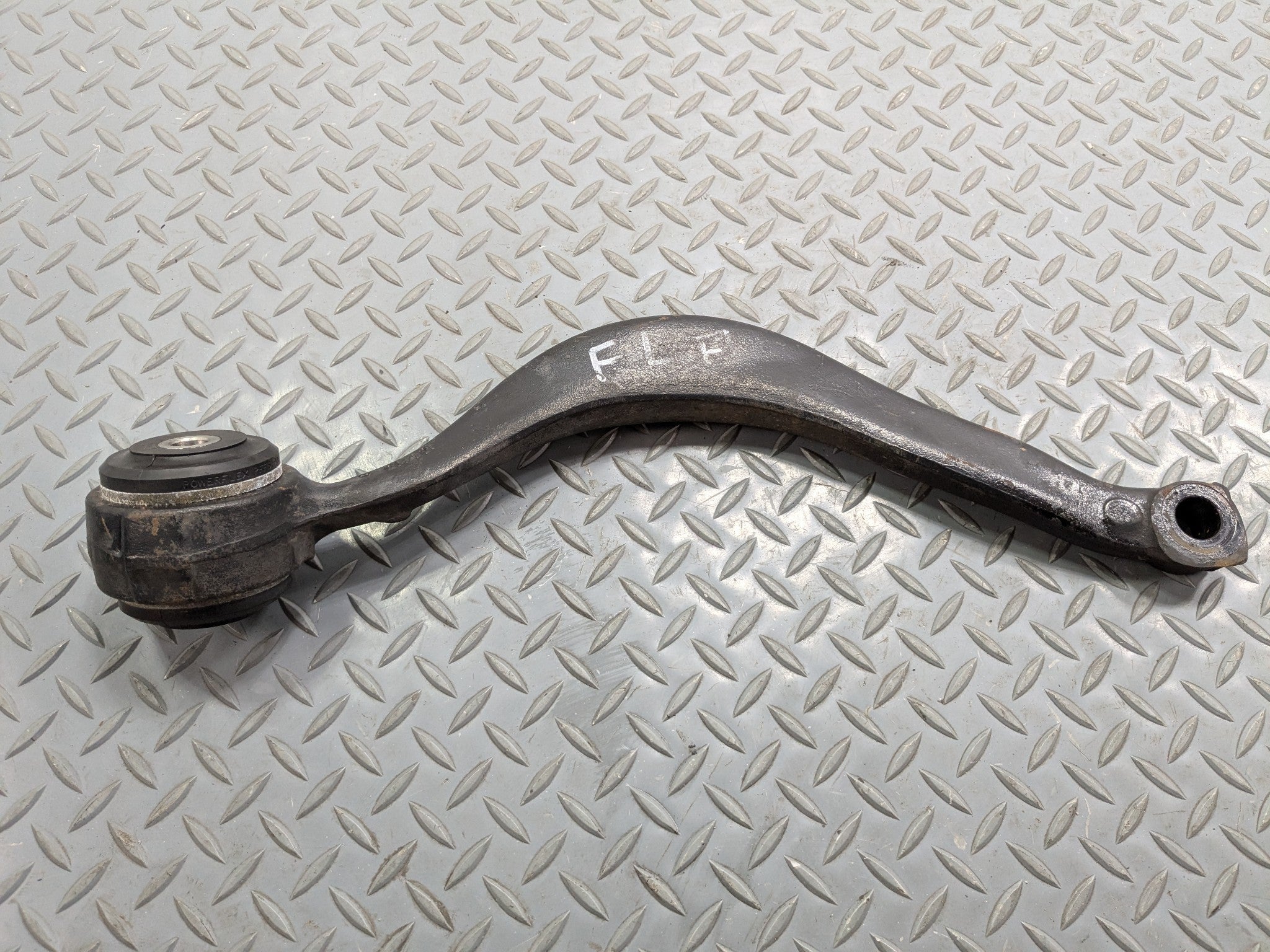04 - 06 OEM BMW X5 FRONT LEFT DRIVER SIDE SUSPENSION LOWER FORWARD CONTROL ARM