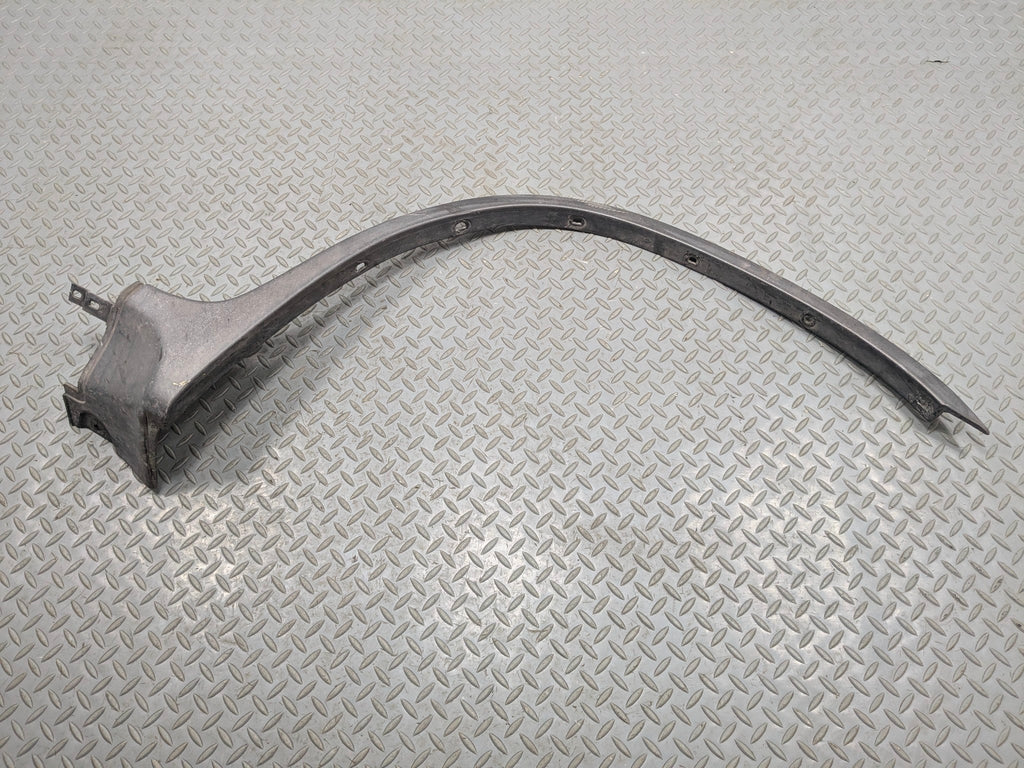 04 - 06 OEM BMW X5  FRONT RIGHT PASSENGER FENDER WHEEL ARCH FLARE TRIM MOULDING