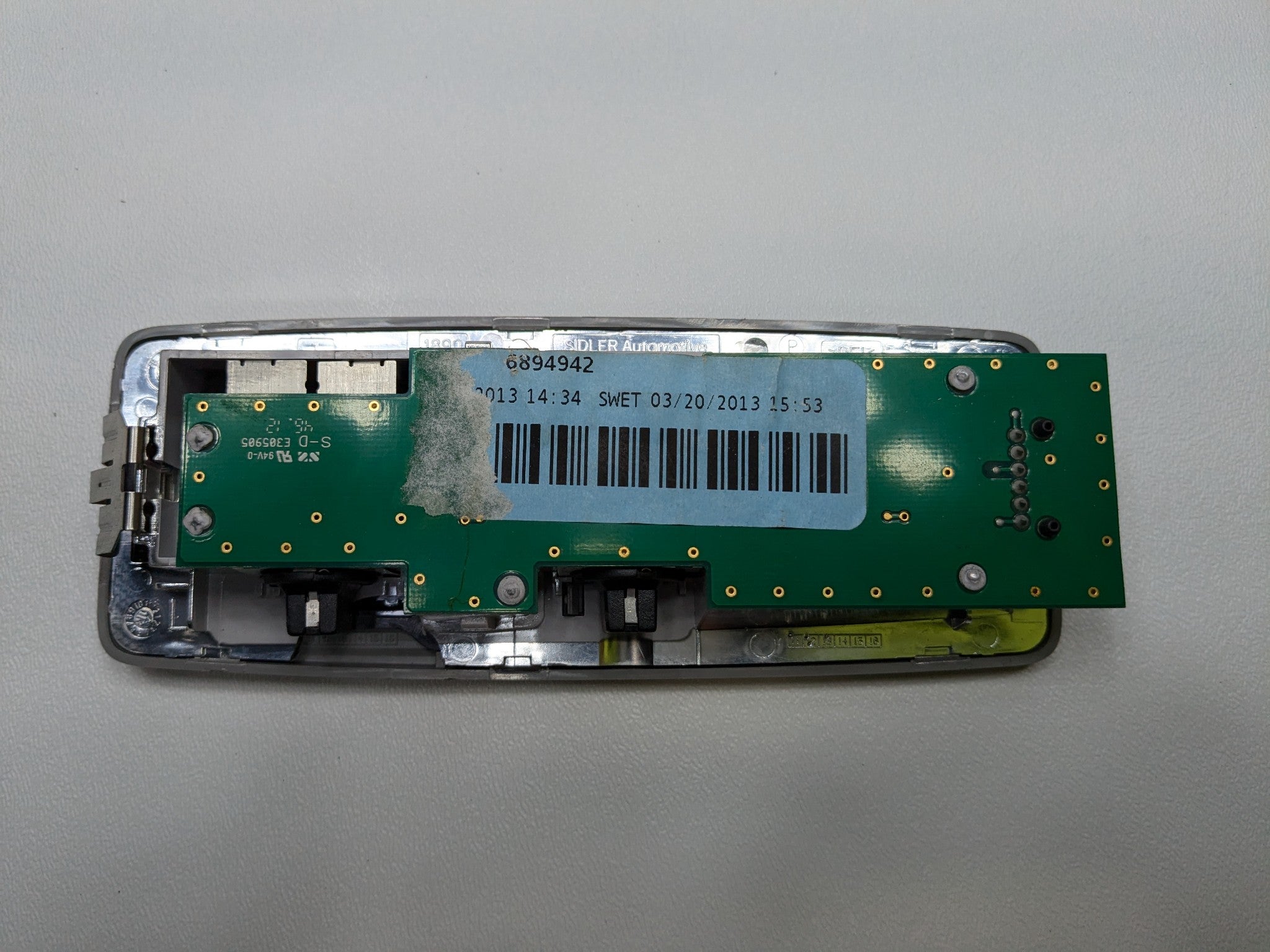 10 - 14 OEM BMW X3 REAR OVERHEAD UPPER ROOF INTERIOR DOME LIGHT ASSEMBLY GREY