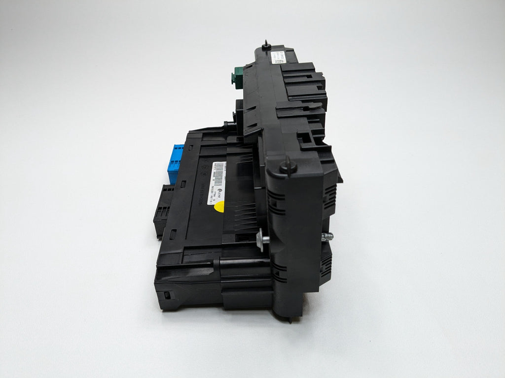 2010 - 2014 OEM BMW X3 INTERIOR CABIN FUSE BOX RELAY JUNCTION BLOCK PANEL