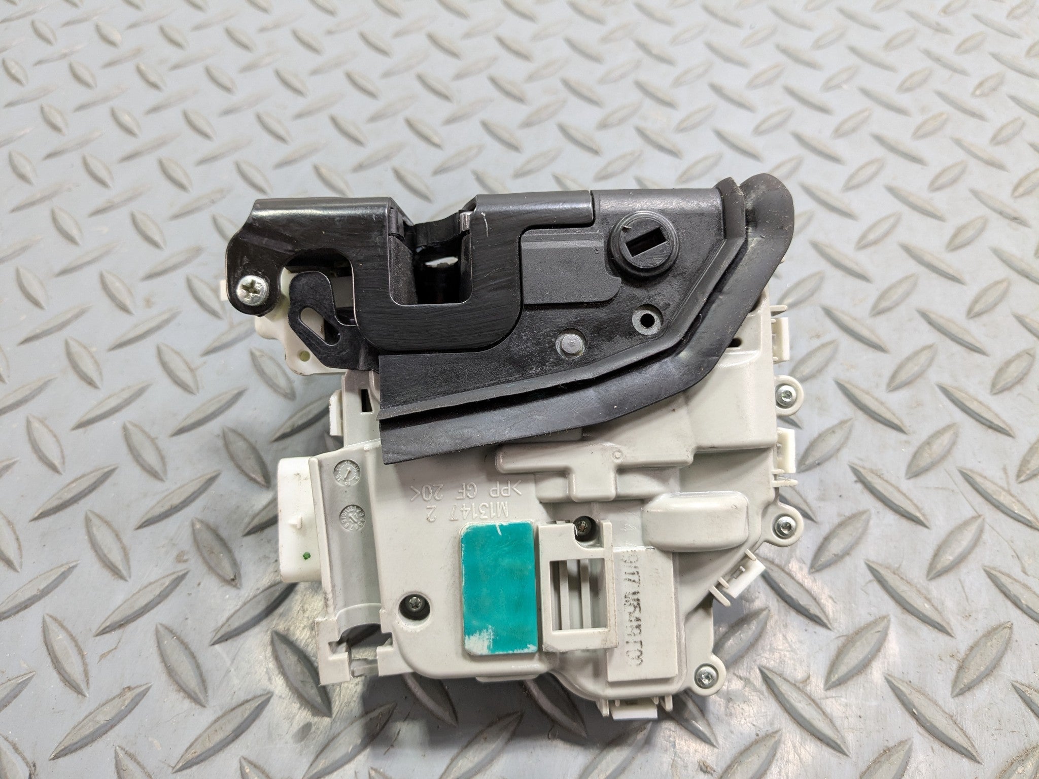 2017 - 2022 OEM AUDI S4 REAR LEFT DRIVER SIDE DOOR LATCH LOCK ACTUATOR ASSEMBLY