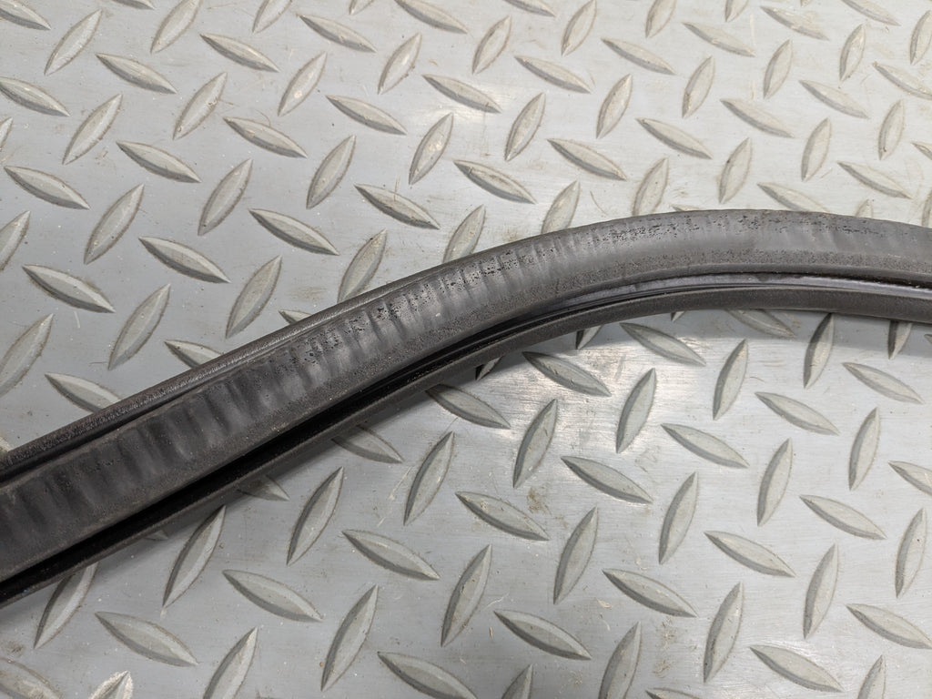 17 - 22 OEM AUDI S4 FRONT LEFT DRIVER SIDE DOOR SEAL WEATHER STRIPPING RUBBER