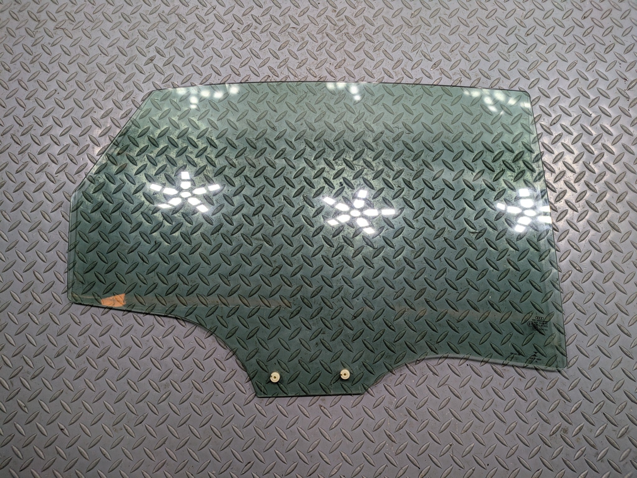2017 - 2022 OEM AUDI S4 REAR RIGHT PASSENGER SIDE DOOR WINDOW GLASS ASSEMBLY