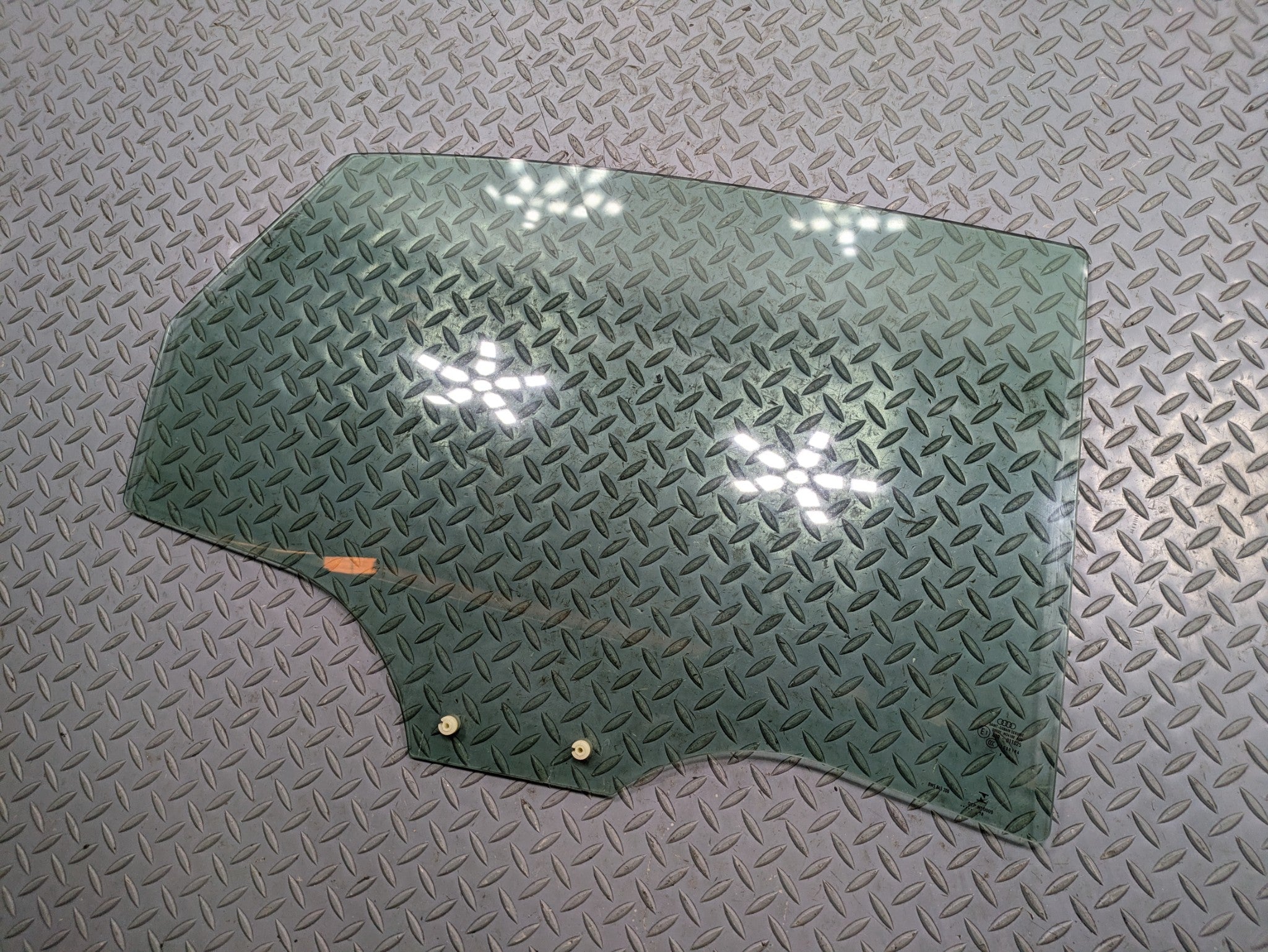 2017 - 2022 OEM AUDI S4 REAR RIGHT PASSENGER SIDE DOOR WINDOW GLASS ASSEMBLY