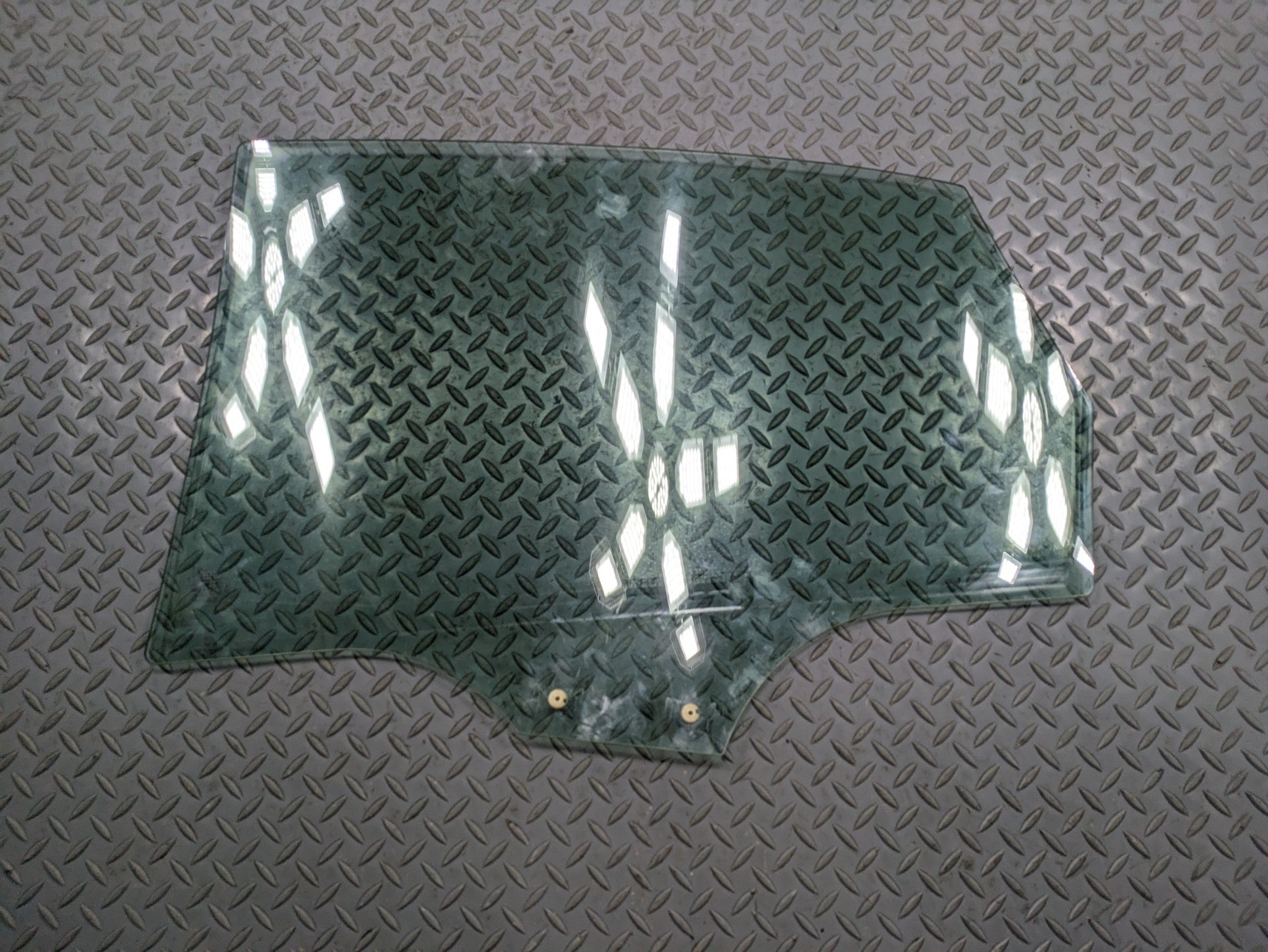 2017 - 2022 OEM AUDI S4 REAR RIGHT PASSENGER SIDE DOOR WINDOW GLASS ASSEMBLY