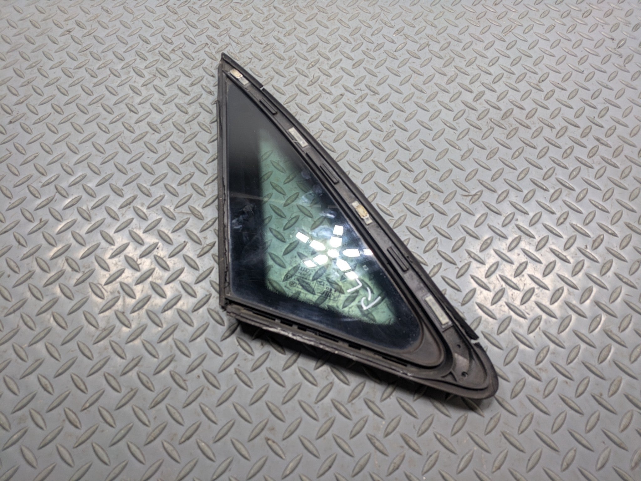 2017 - 2022 OEM AUDI S4 REAR LEFT DRIVER SIDE QUARTER WINDOW VENT GLASS