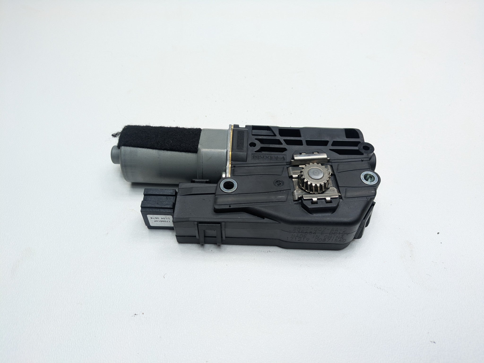 2017 - 2022 OEM AUDI S4 PANORAMIC SUNROOF MOON SHADE POWER MOTOR