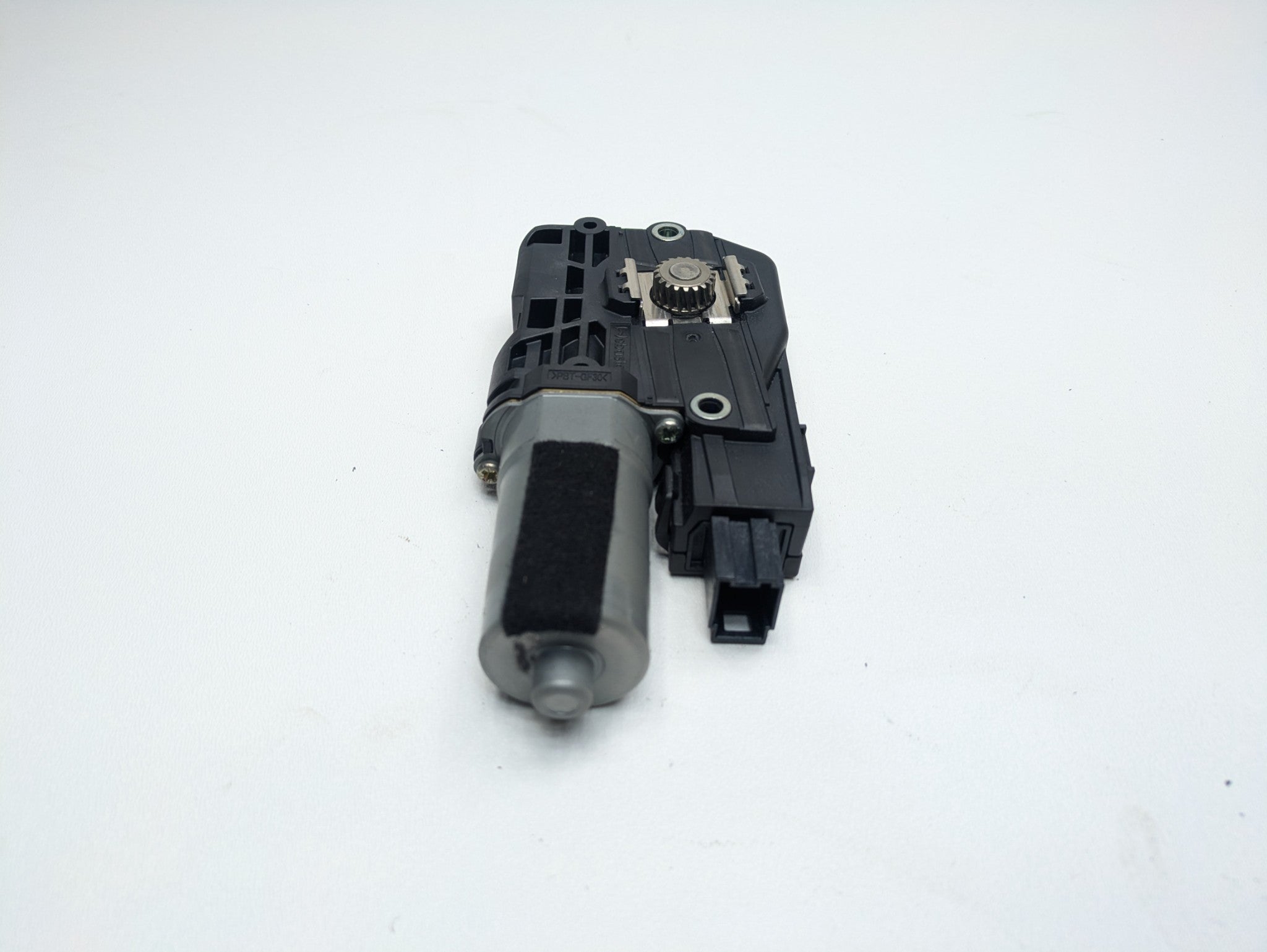 2017 - 2022 OEM AUDI S4 PANORAMIC SUNROOF MOON SHADE POWER MOTOR