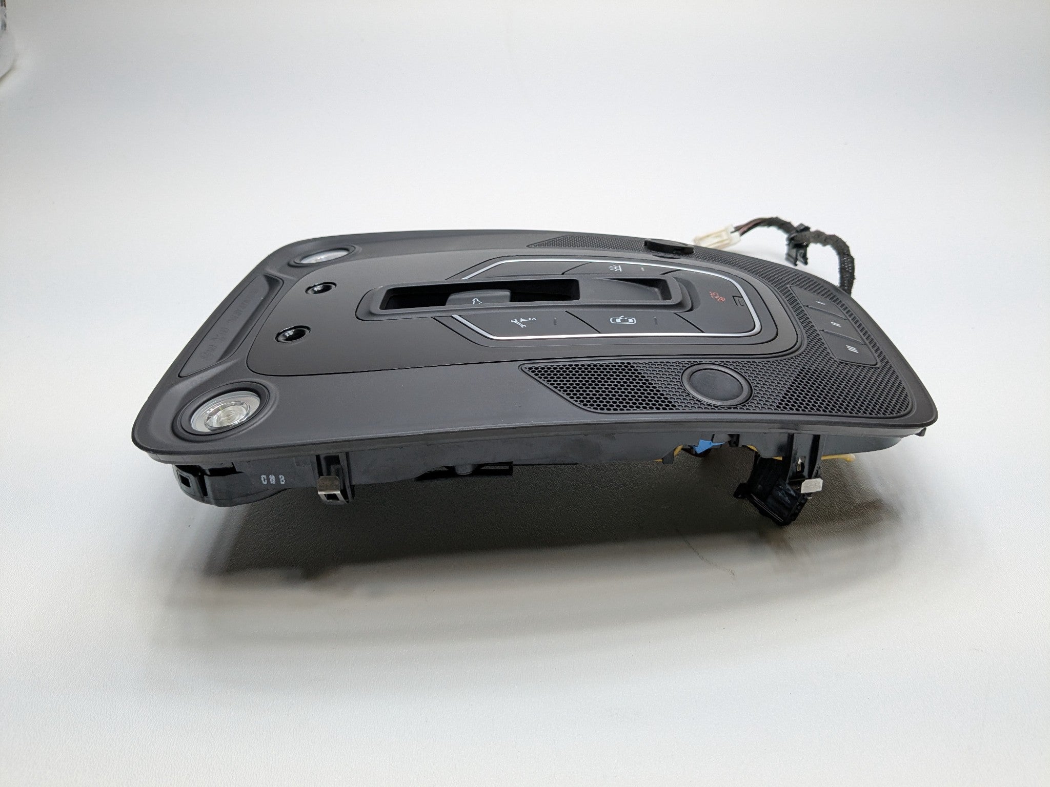 2017 - 2022 OEM AUDI S4 FRONT OVERHEAD ROOF CONSOLE READING INTERIOR DOME LIGHT