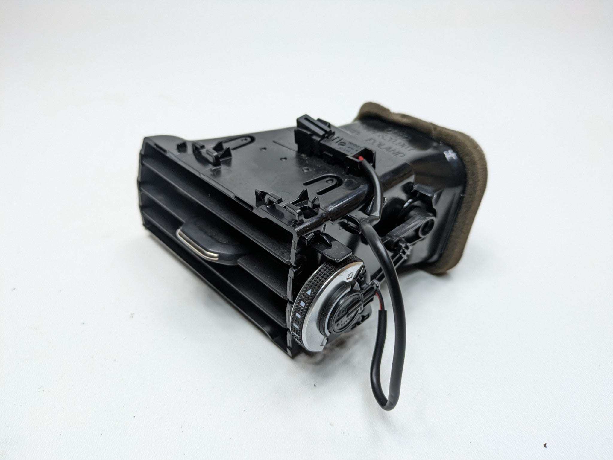 2017 - 2022 OEM AUDI S4 FRONT LEFT DRIVER SIDE DASH AIR CONDITIONER HEATER VENT