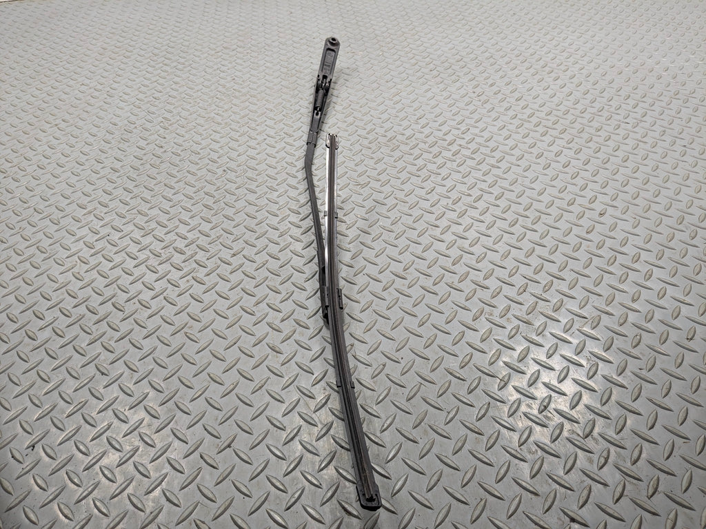 17 - 22 OEM AUDI S4 FRONT RIGHT PASSENGER SIDE WINDSHIELD WIPER ARM WITH BLADE