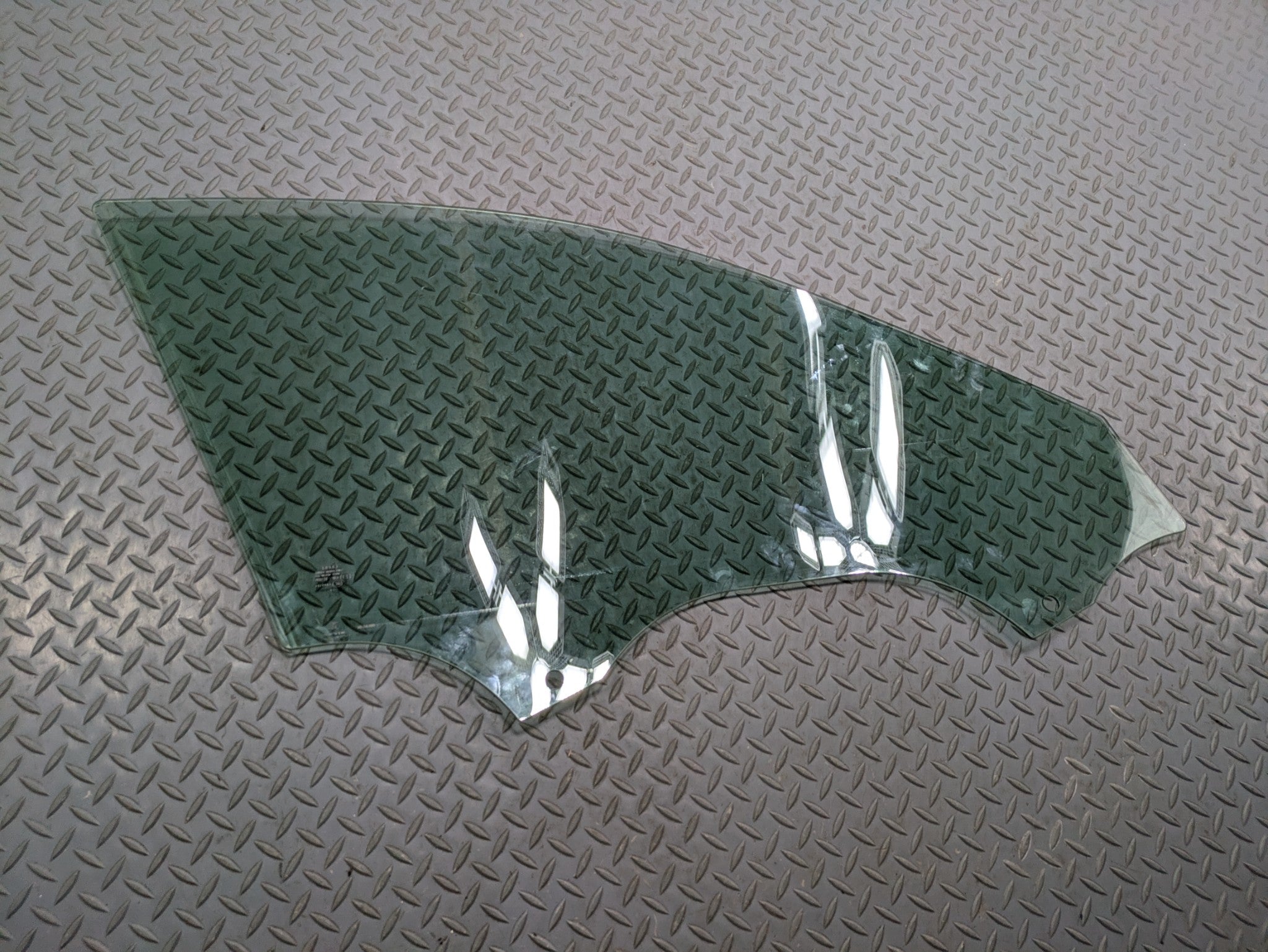 2017 - 2022 OEM AUDI S4 FRONT LEFT DRIVER SIDE DOOR WINDOW GLASS ASSEMBLY