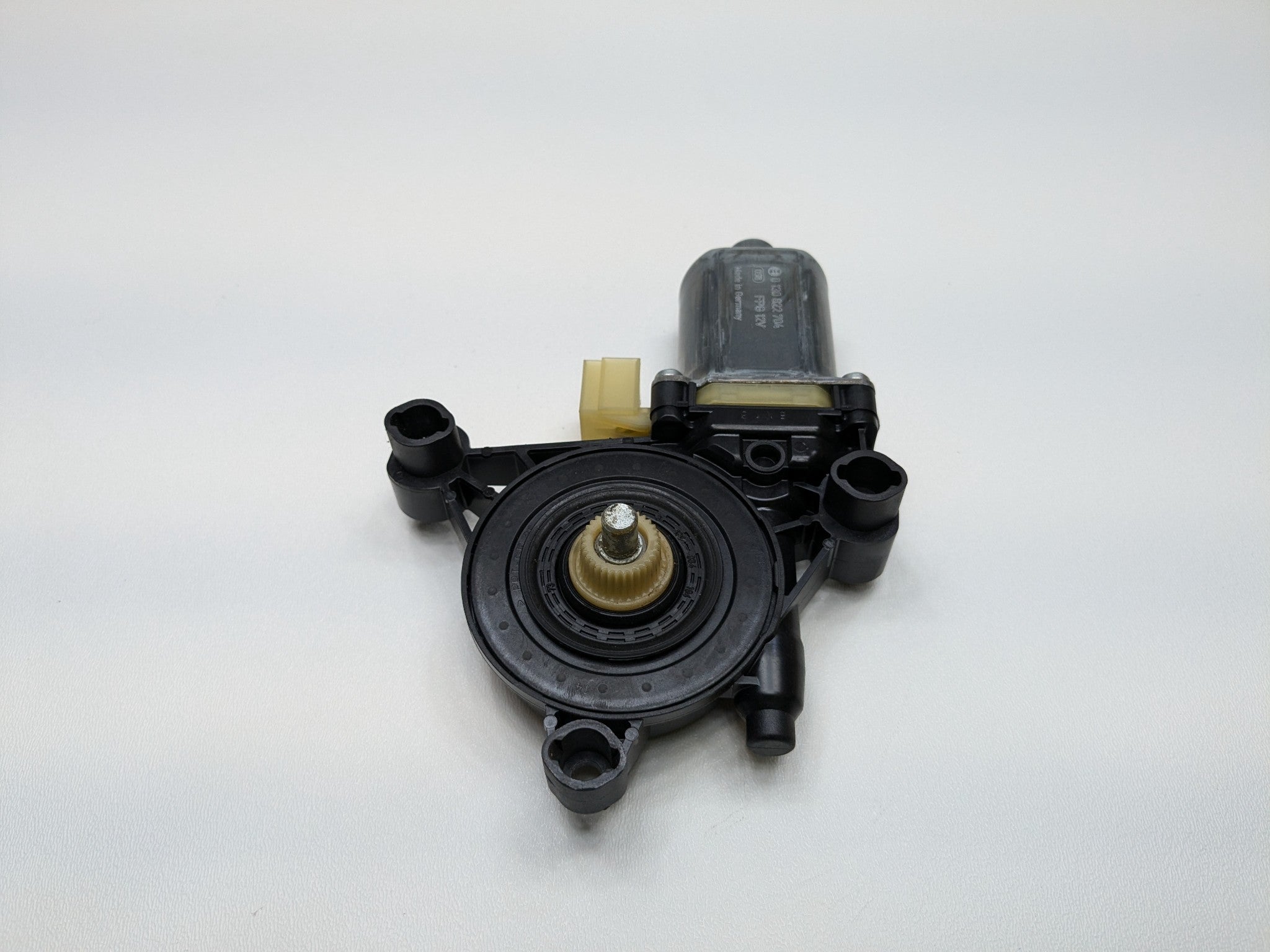 2017 - 2022 OEM AUDI S4 FRONT RIGHT PASSENGER SIDE POWER WINDOW MOTOR ASSEMBLY