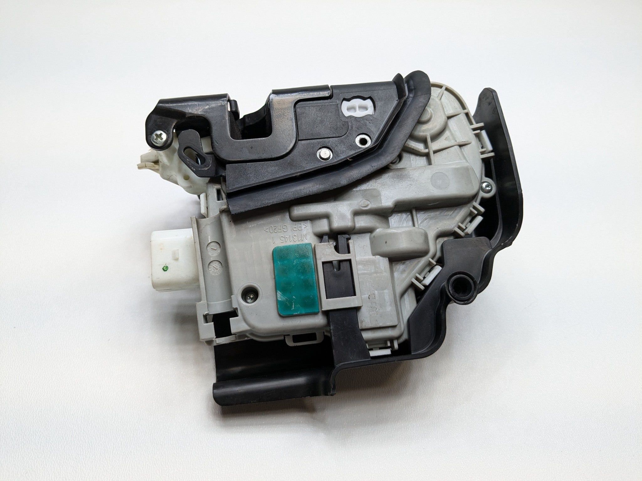 2017 - 2022 OEM AUDI S4 FRONT LEFT DRIVER SIDE DOOR LATCH LOCK ACTUATOR ASSEMBLY