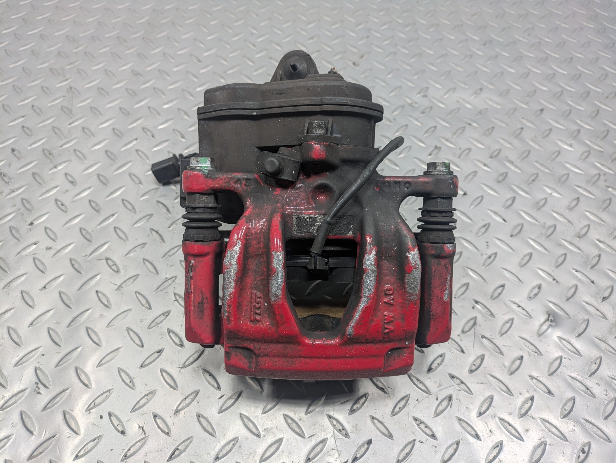 2017 - 2022 OEM AUDI S4 REAR RIGHT PASSENGER SIDE BRAKE CALIPER ASSEMBLY