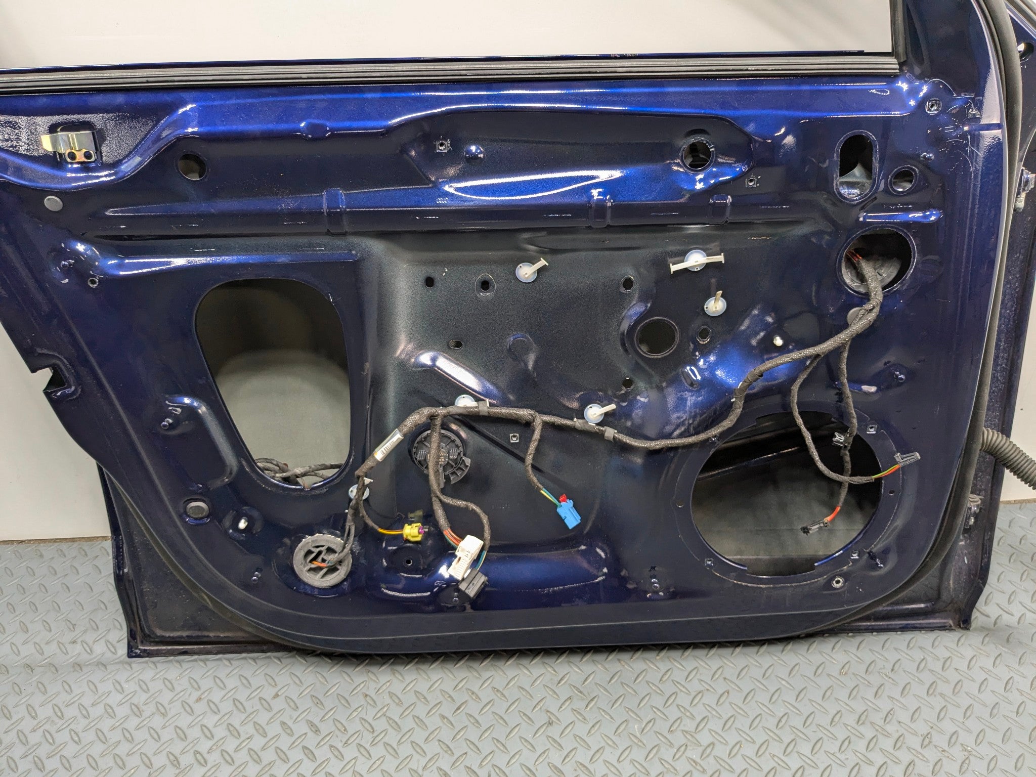 2017 - 2022 OEM AUDI S4 FRONT LEFT DRIVER SIDE DOOR SHELL PANEL BLUE ASSEMBLY