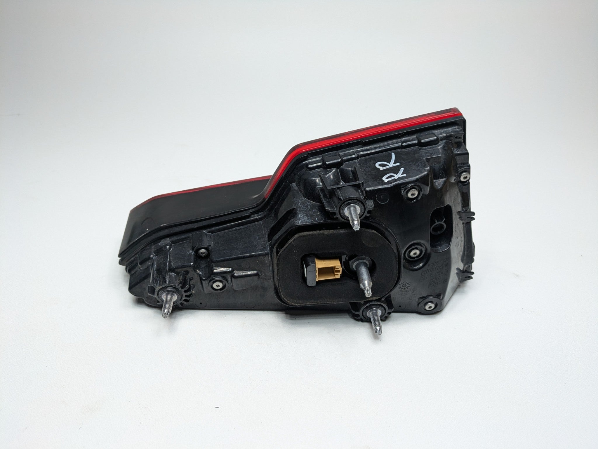 2017 - 2022 OEM AUDI S4 REAR RIGHT SIDE TRUNK LID MOUNTED INNER TAIL LIGHT