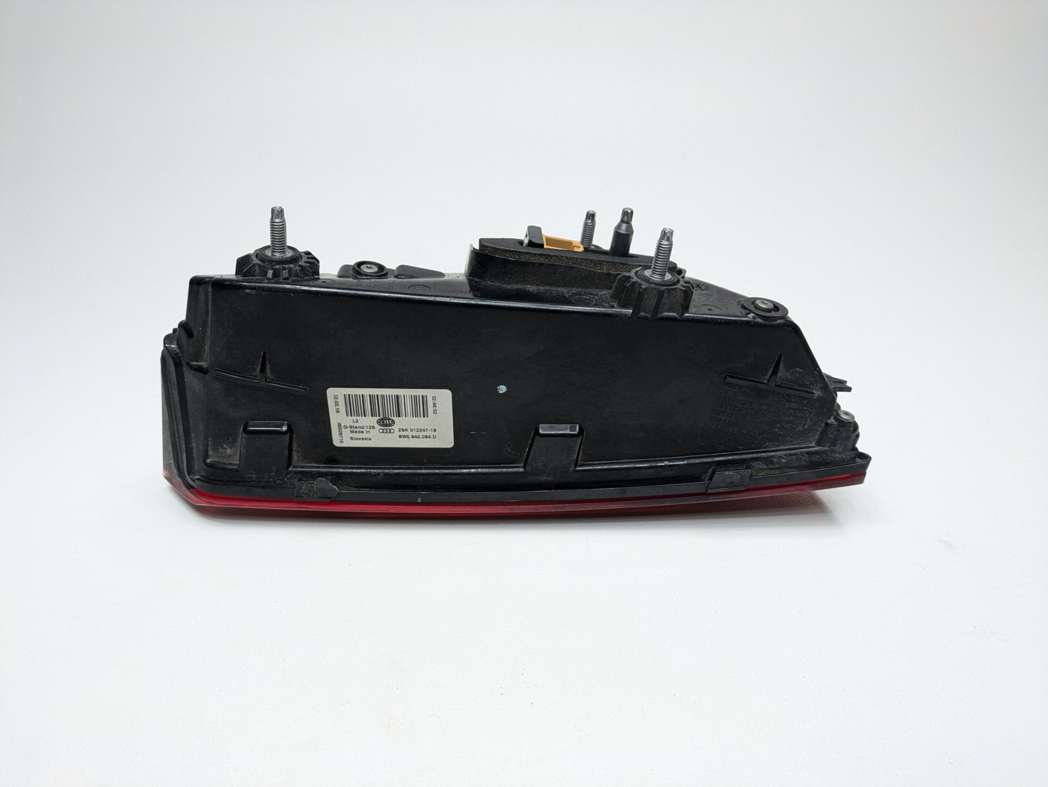 2017 - 2022 OEM AUDI S4 REAR RIGHT SIDE TRUNK LID MOUNTED INNER TAIL LIGHT