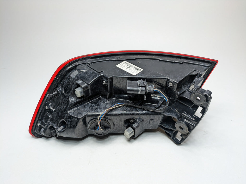 17 - 22 OEM AUDI S4 REAR LEFT DRIVER SIDE QUARTER MOUNTED TAIL LIGHT ASSEMBLY