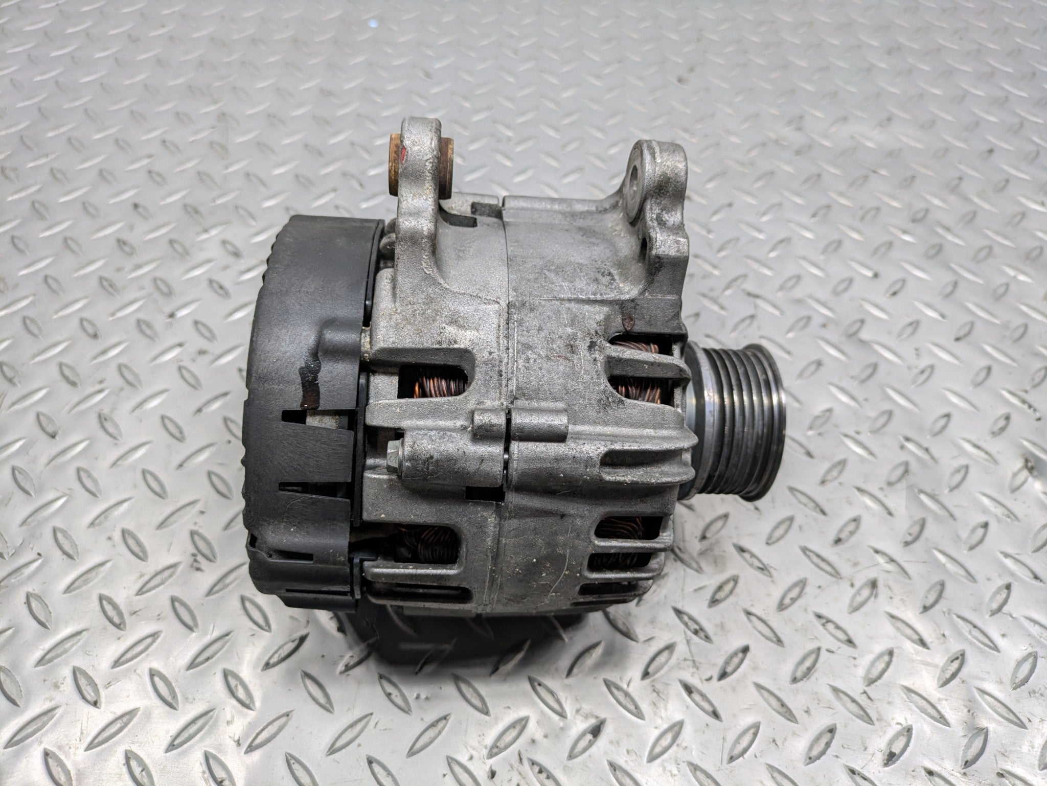 2017 - 2022 OEM AUDI S4 POWER GENERATOR ENGINE MOTOR ALTERNATOR ASSEMBLY
