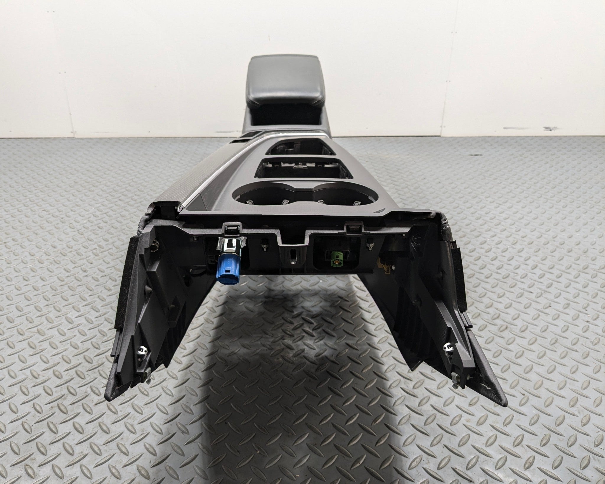 2017 - 2022 OEM AUDI S4 FRONT FLOOR CENTER CONSOLE ARMREST STORAGE COMPARTMENT