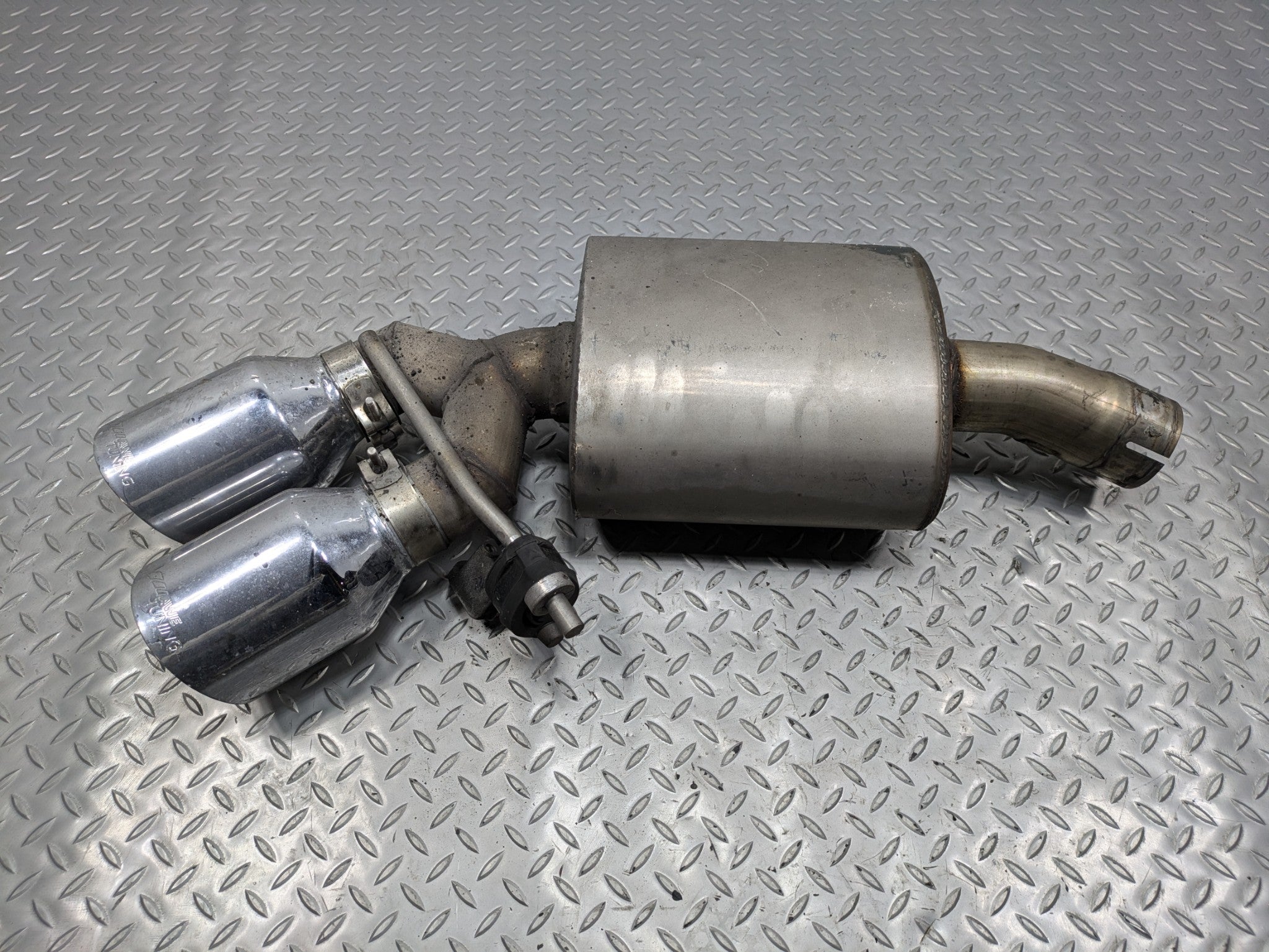2017 - 2022 AUDI S4 REAR LEFT DRIVER SIDE EXHAUST MUFFLER