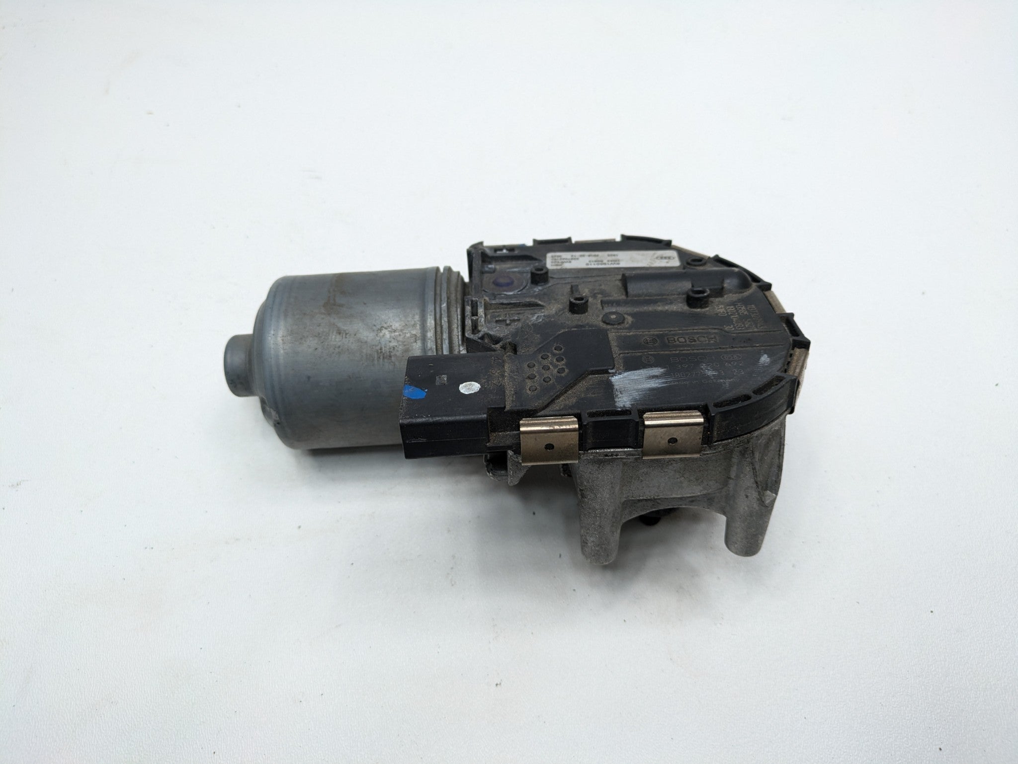2017 - 2022 OEM AUDI S4 FRONT WINDSHIELD WIPER MOTOR ASSEMBLY