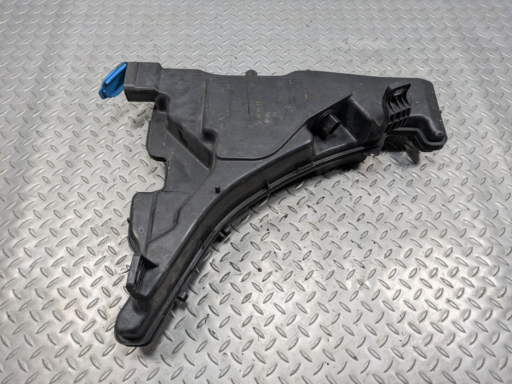 2017 - 2022 OEM AUDI S4 WIPER WINDSHIELD WASHER RESERVOIR BOTTLE TANK