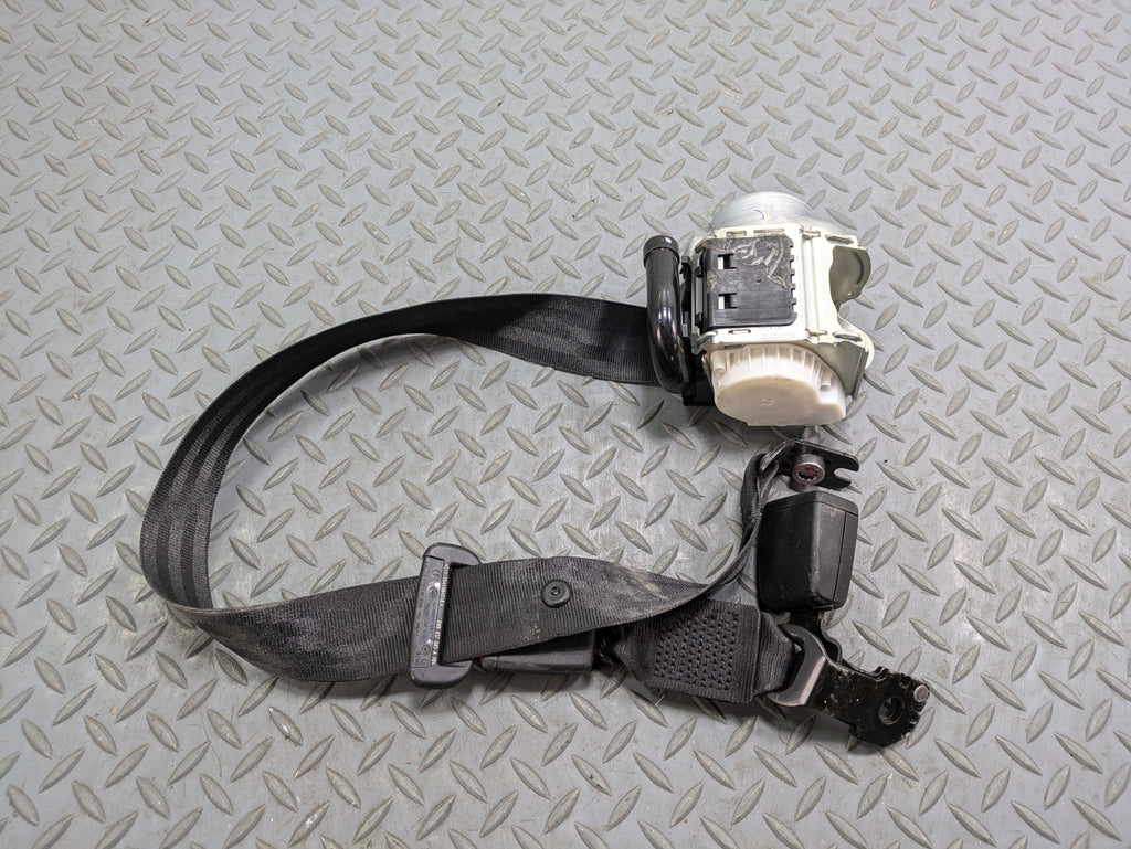 17 - 22 OEM AUDI S4 REAR RIGHT PASSENGER SIDE SEAT BELT RETRACTOR WITH BUCKLE