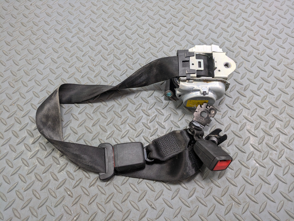 17 - 22 OEM AUDI S4 REAR RIGHT PASSENGER SIDE SEAT BELT RETRACTOR WITH BUCKLE