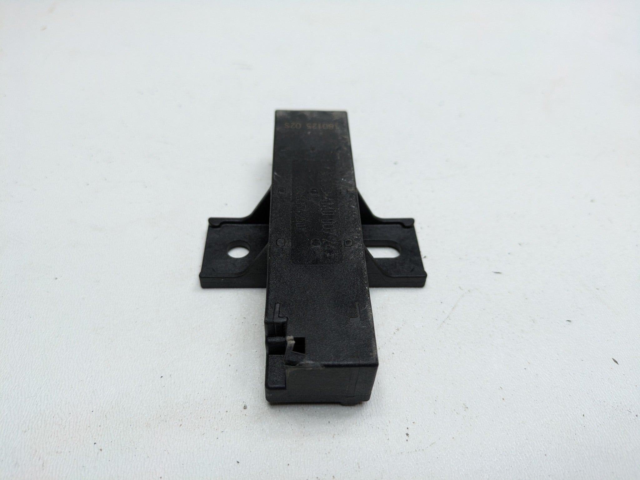2017 - 2022 OEM AUDI S4 KEYLESS ENTRY ANTENNA MODULE
