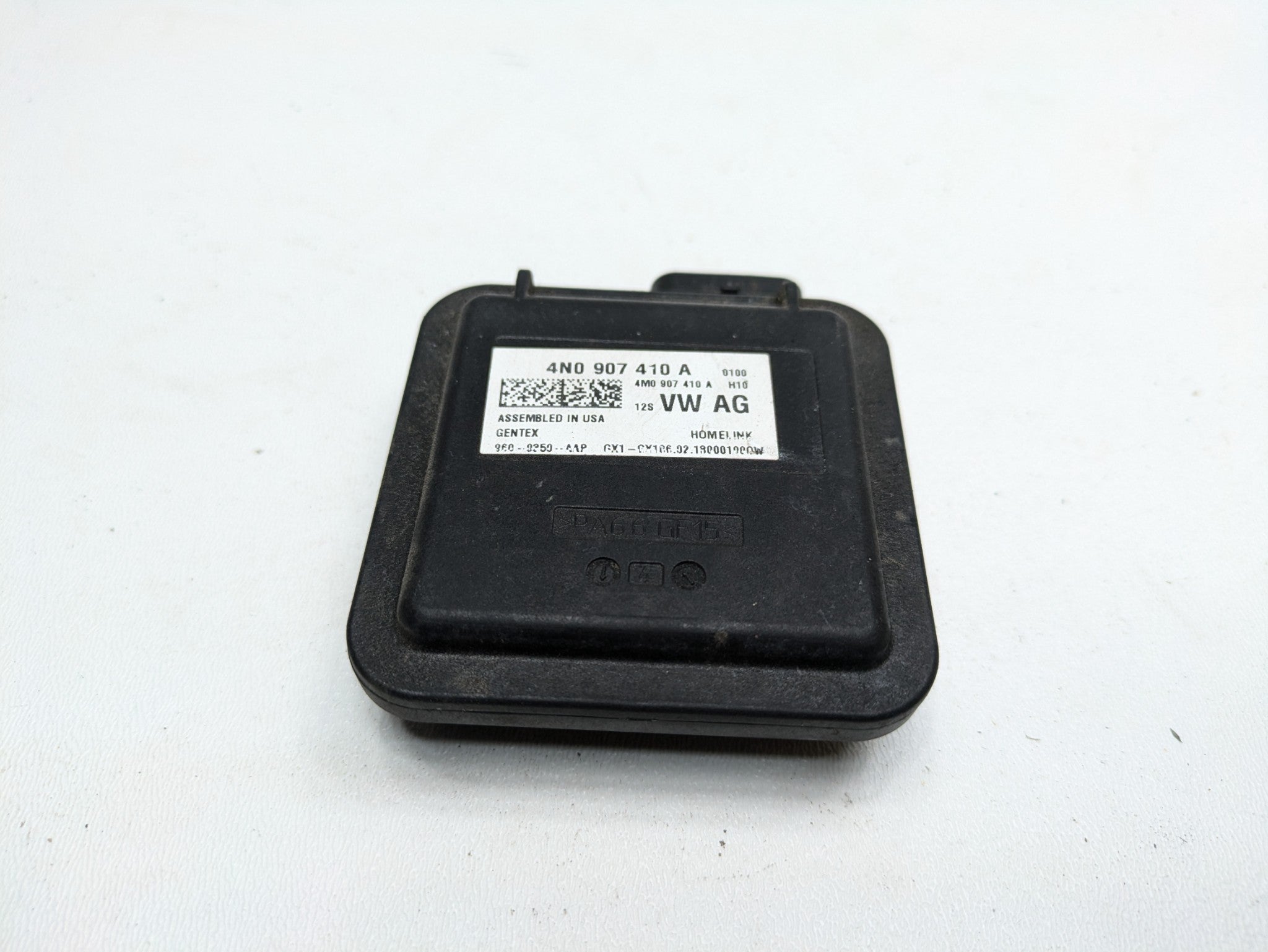 2017 - 2022 OEM AUDI S4 GARAGE DOOR OPENER TRANSMITTER CONTROL MODULE UNIT