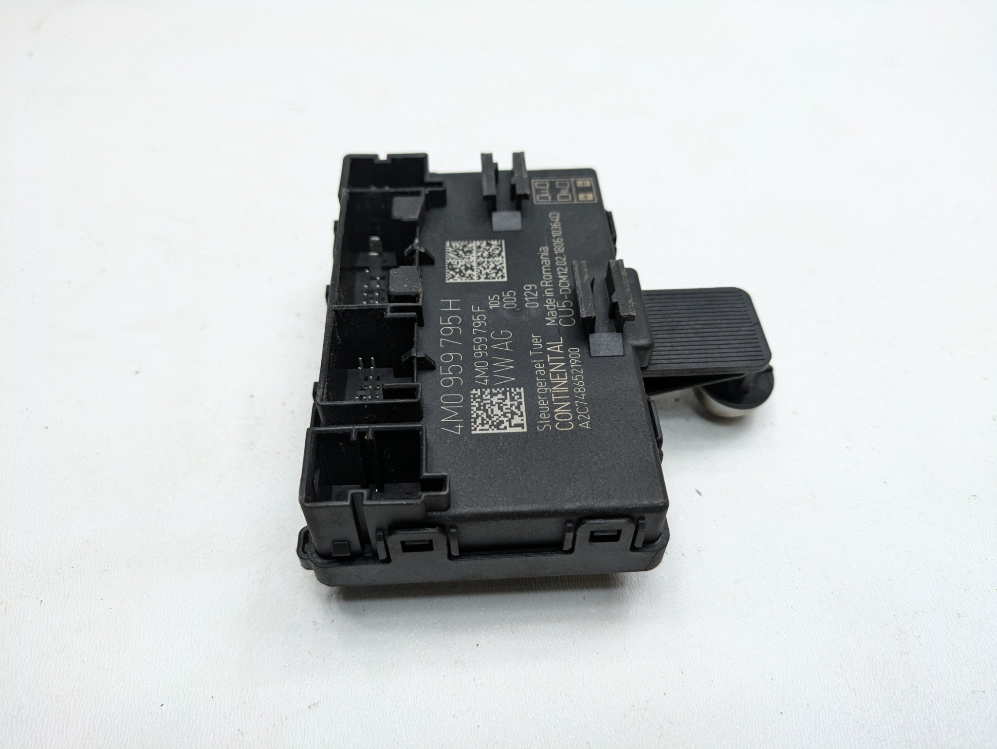 2017 - 2022 OEM AUDI S4 REAR RIGHT PASSENGER SIDE DOOR CONTROL MODULE