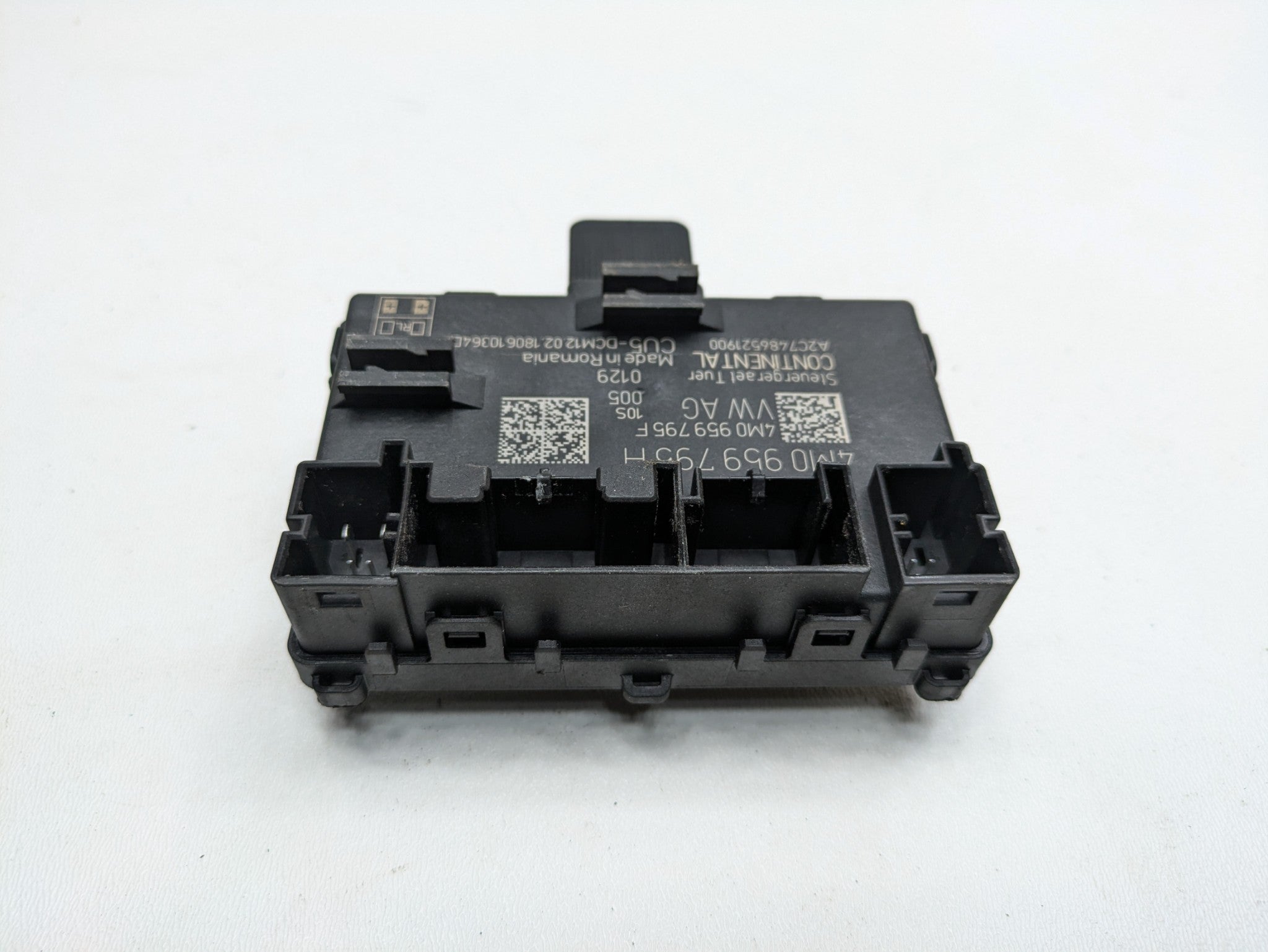 2017 - 2022 OEM AUDI S4 REAR RIGHT PASSENGER SIDE DOOR CONTROL MODULE