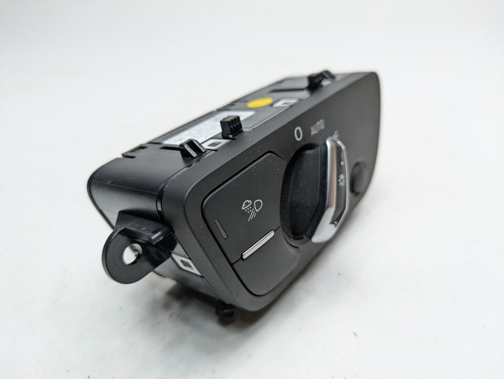 2017 - 2022 OEM AUDI S4 DASH HEADLIGHT LAMP CONTROL SWITCH ASSEMBLY BLACK