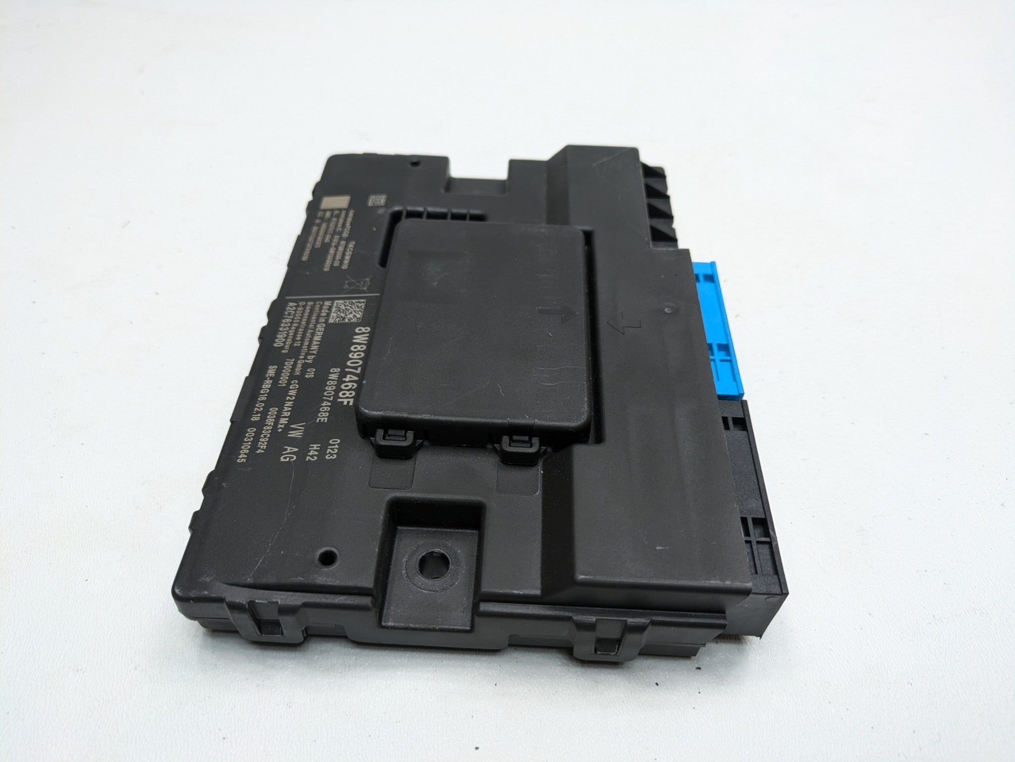 2017 - 2022 OEM AUDI S4 INTERFACE GATEWAY DISPLAY CONTROL MODULE UNIT