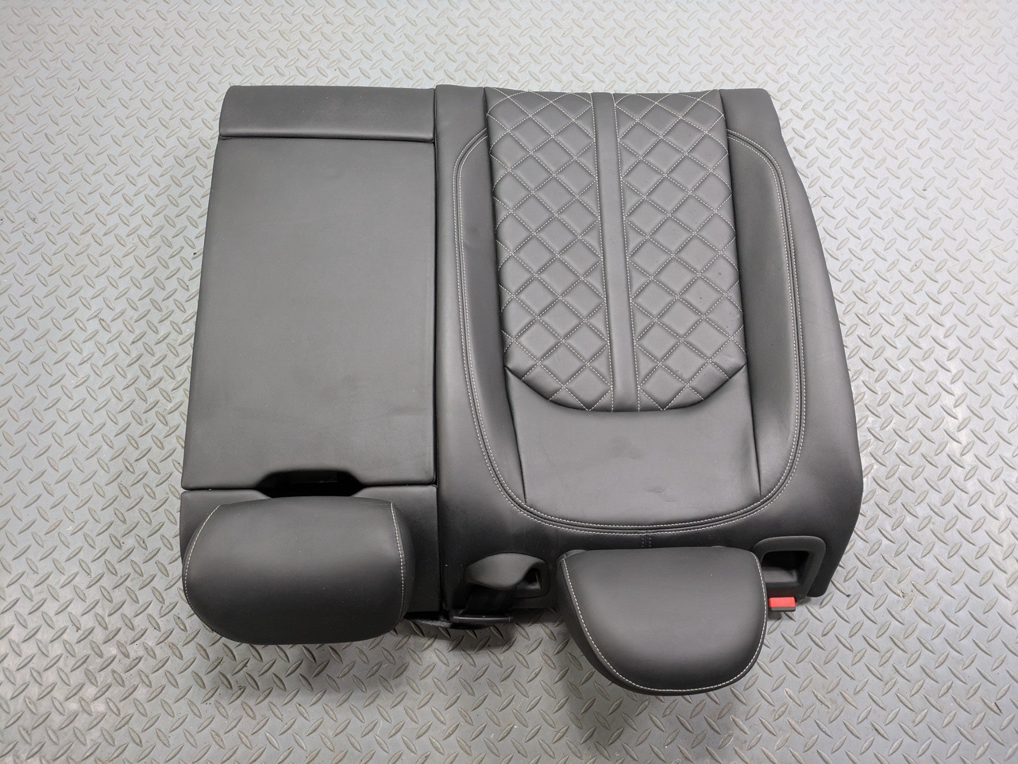 17 - 22 OEM AUDI S4 REAR RIGHT PASSENGER SIDE UPPER SEAT BACKREST CARBON GREY