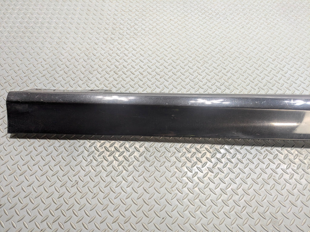 06 - 08 OEM BMW 328I RIGHT PASSENGER SIDE ROCKER MOLDING SKIRT COVER PANEL BLACK