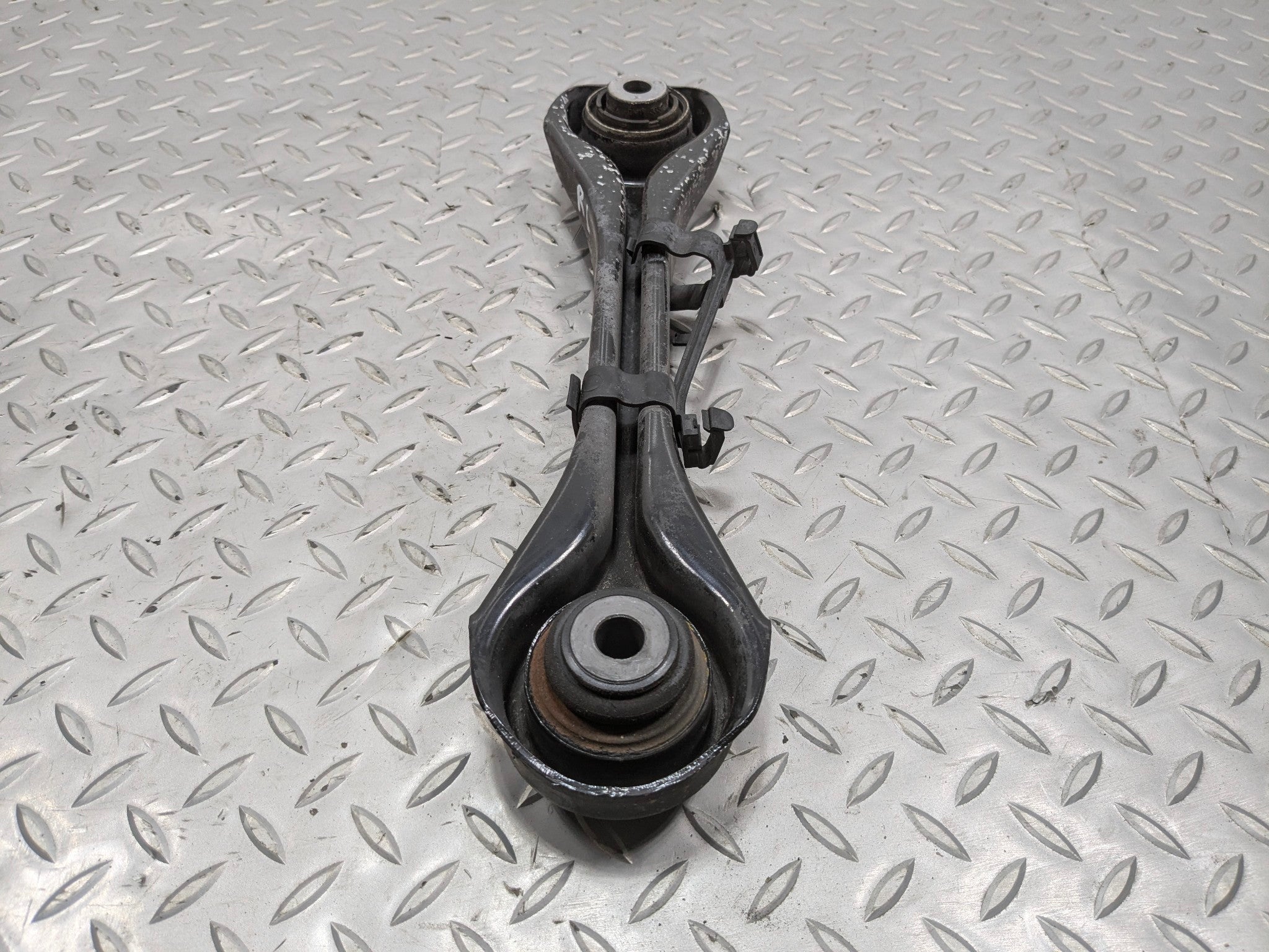 06 - 08 OEM BMW 328I REAR LEFT DRIVER SIDE FORWARD UPPER WISHBONE CONTROL ARM