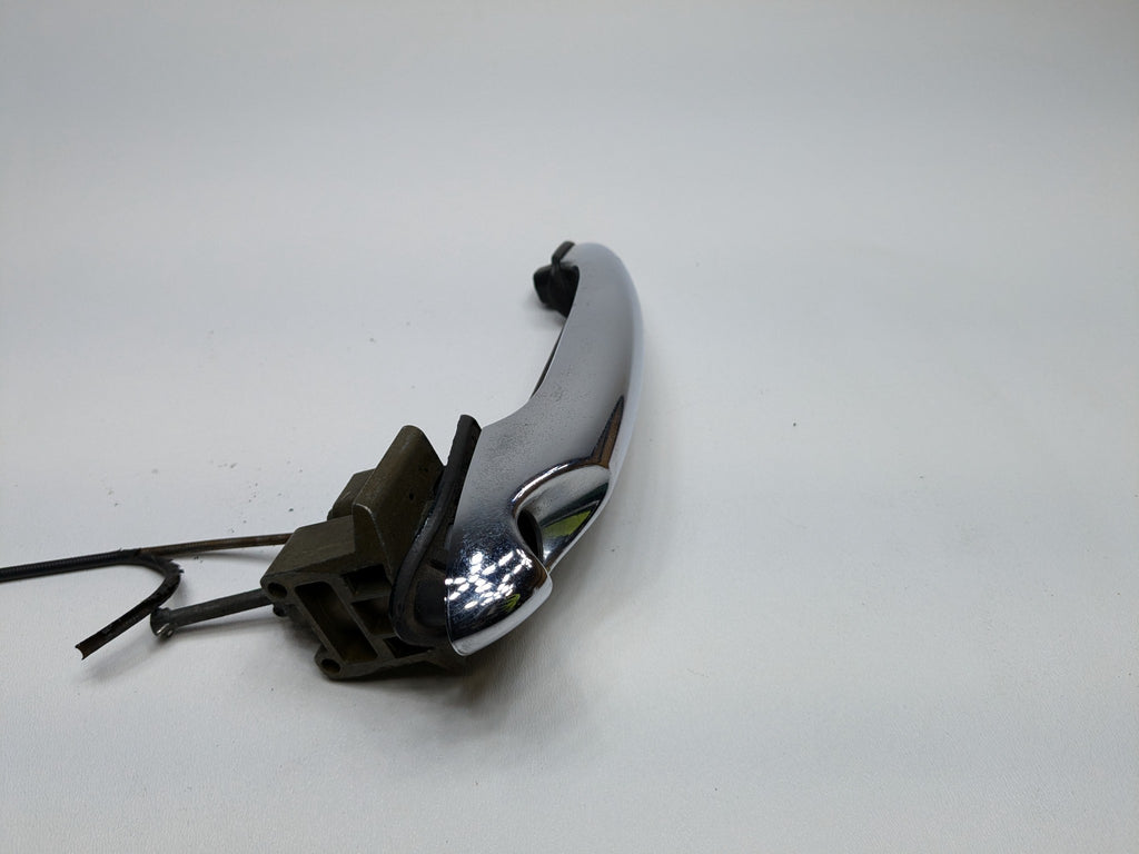 2002 - 2004 OEM MINI COOPER FRONT LEFT DRIVER SIDE EXTERIOR DOOR HANDLE