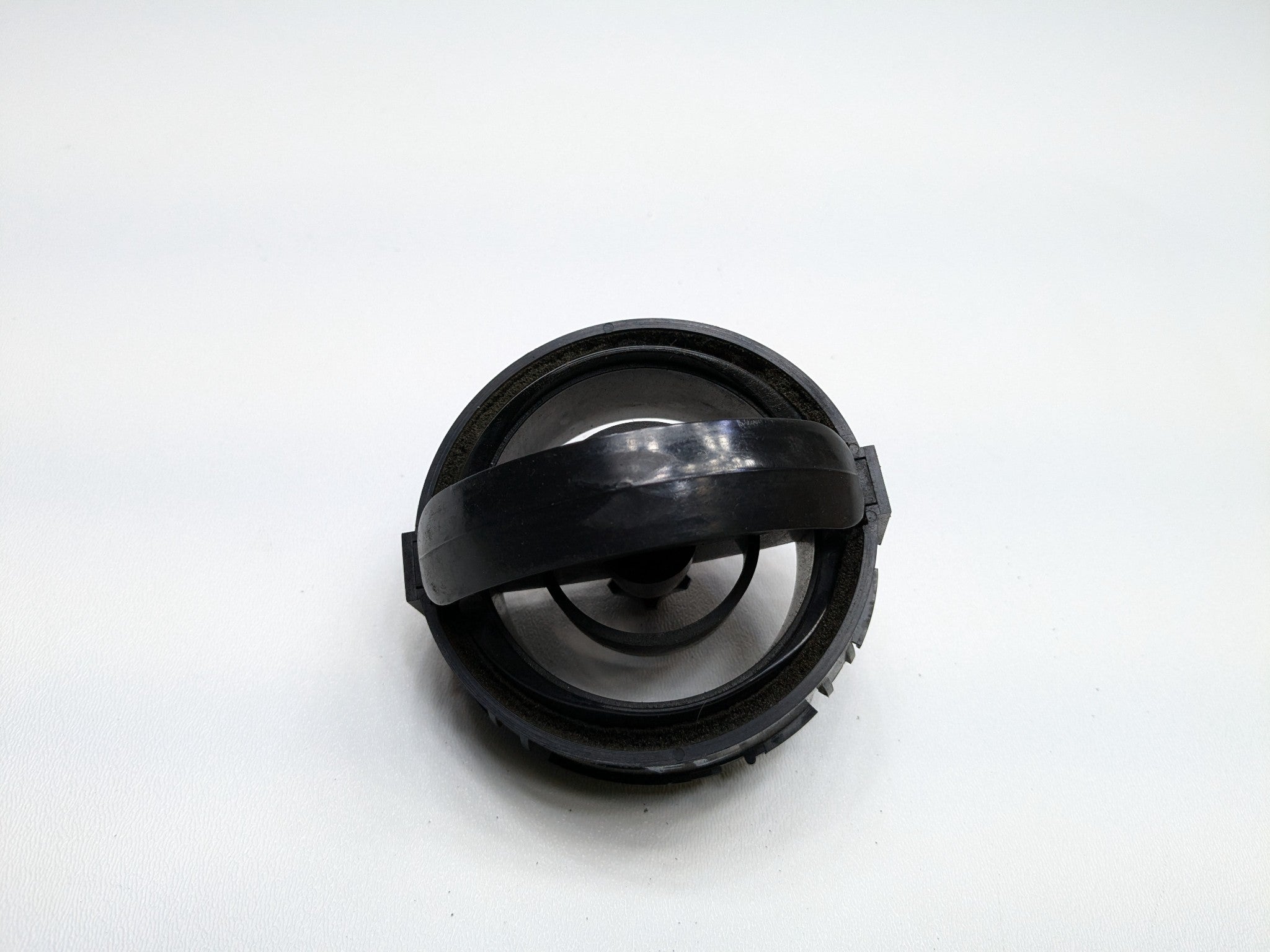 2002 - 2004 OEM MINI COOPER FRONT LEFT DRIVER SIDE DASH AC HEATER AIR VENT