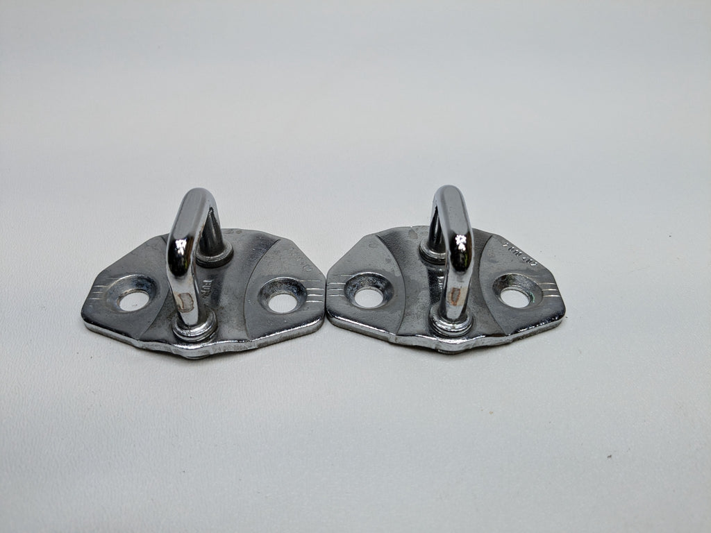 02 - 04 OEM MINI COOPER LEFT AND RIGHT SIDE DOOR LOCK LATCH STRIKER PLATE SET